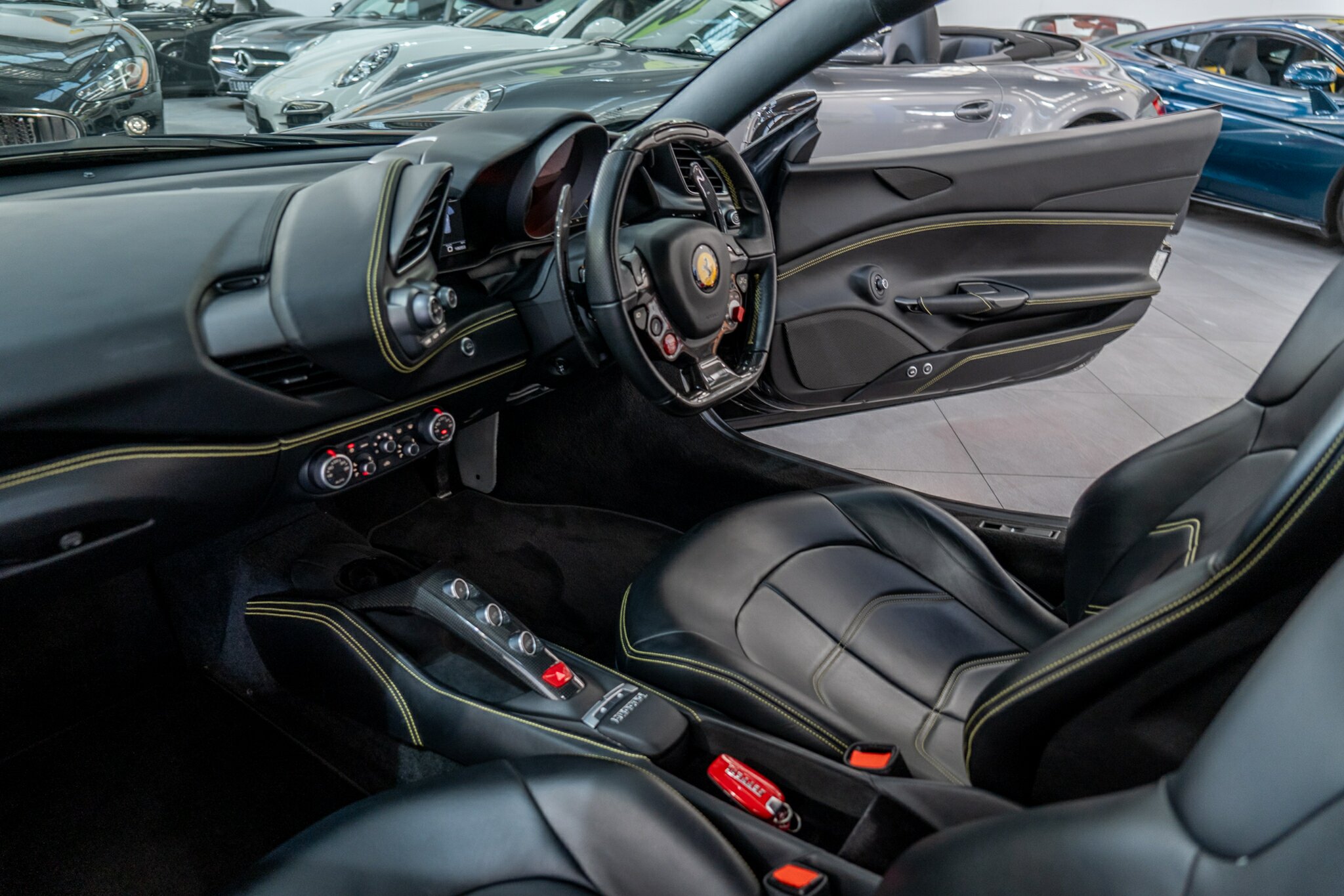 2017 FERRARI 488 GTB 7 SP AUTO MAN DUAL CLUTCH SEDAN