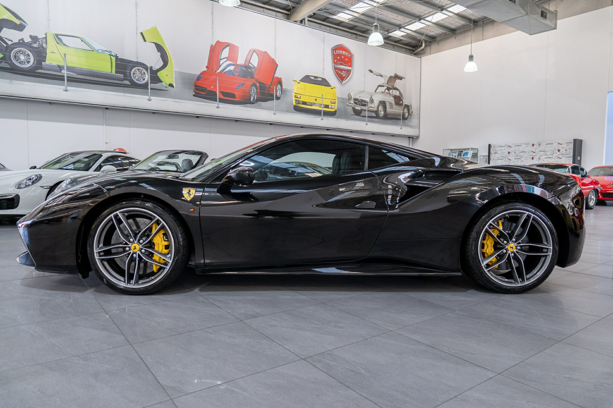 2017 FERRARI 488 GTB 7 SP AUTO MAN DUAL CLUTCH SEDAN