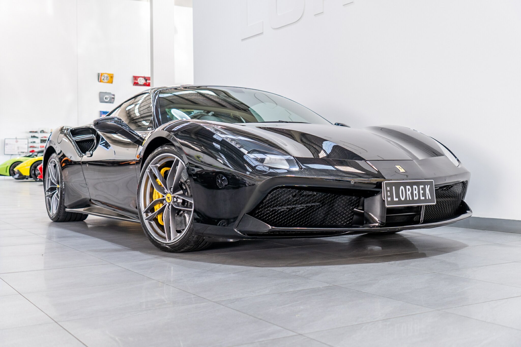 2017 FERRARI 488 GTB 7 SP AUTO MAN DUAL CLUTCH SEDAN