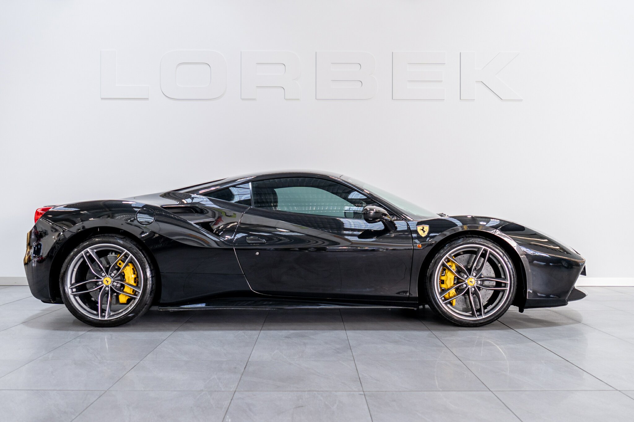2017 FERRARI 488 GTB 7 SP AUTO MAN DUAL CLUTCH SEDAN