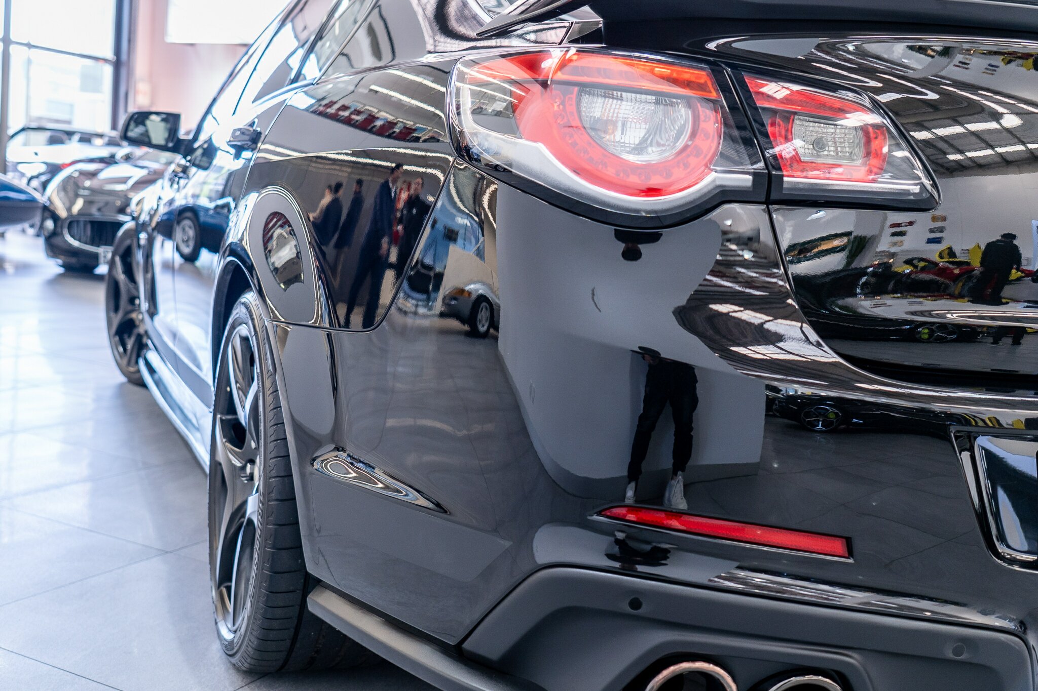 2016 HSV CLUBSPORT GEN-F2 R8 SV BLACK LS3 6 SP AUTO ACTIVE SELECT 4D SEDAN
