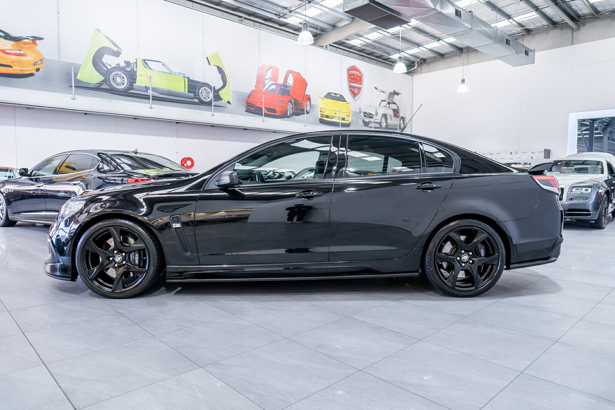 2016 HSV CLUBSPORT GEN-F2 R8 SV BLACK LS3 6 SP AUTO ACTIVE SELECT 4D SEDAN