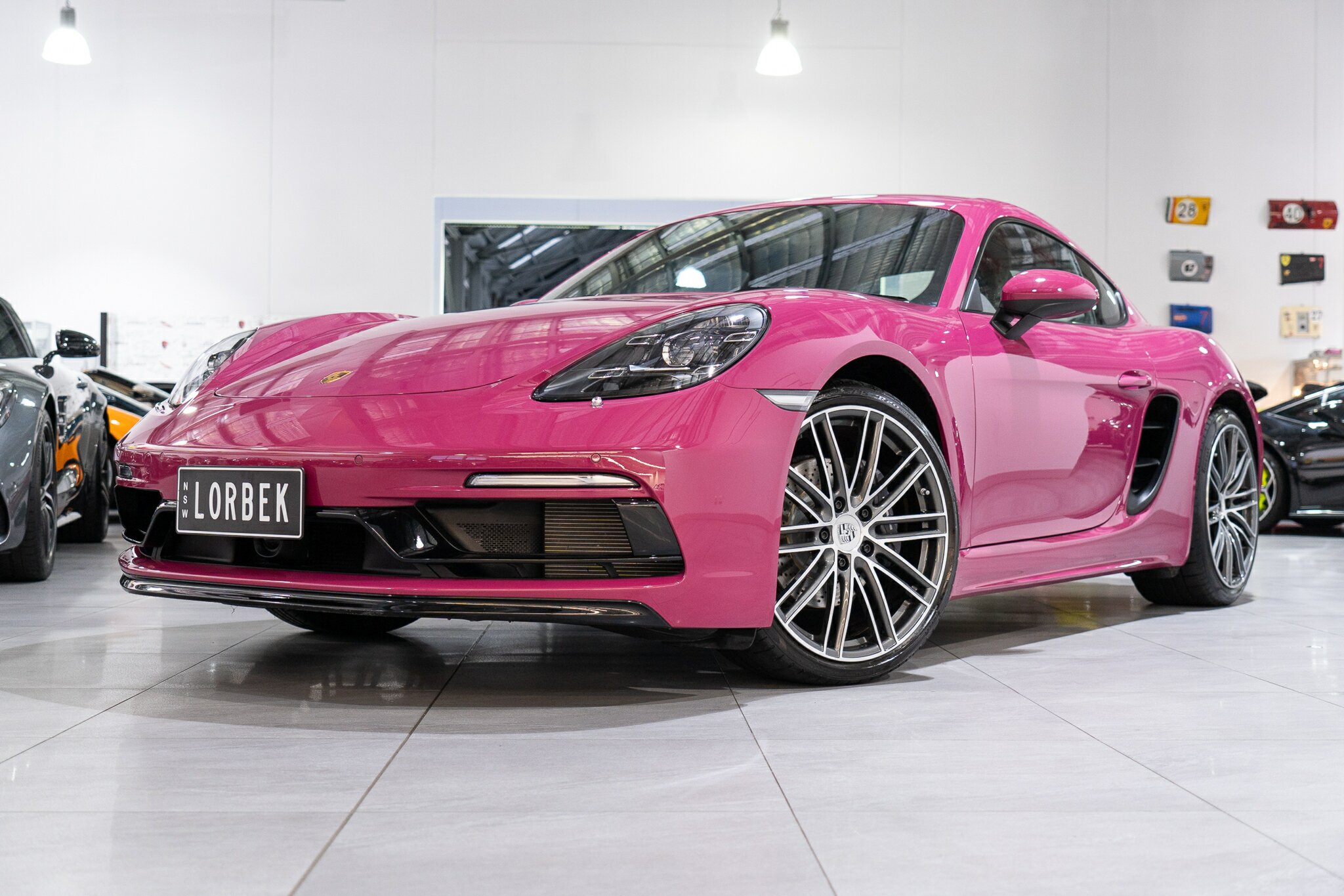 2023 PORSCHE 718 982 MY24 CAYMAN 7 SP AUTO DUAL CLUTCH SEDAN