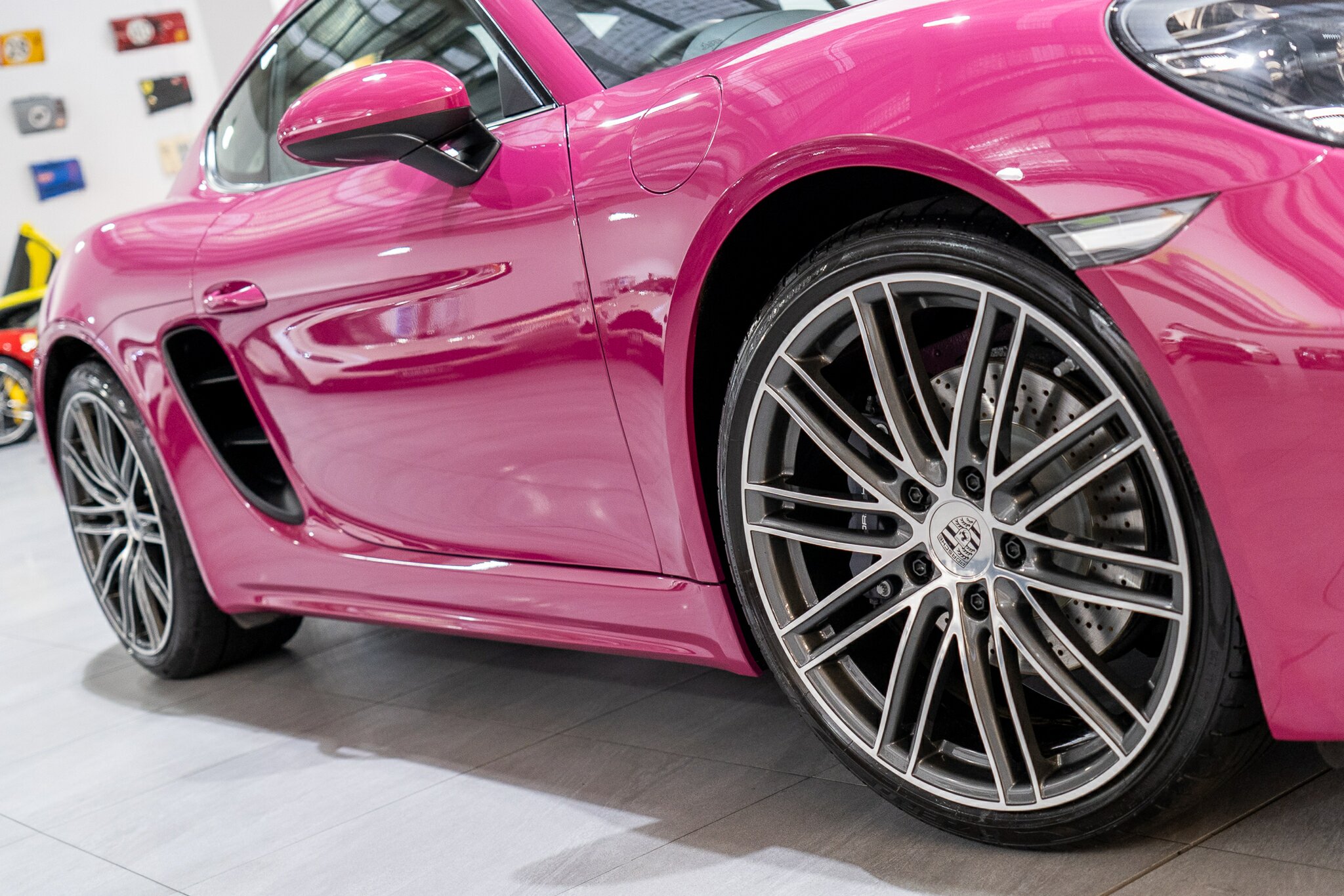 2023 PORSCHE 718 982 MY24 CAYMAN 7 SP AUTO DUAL CLUTCH SEDAN