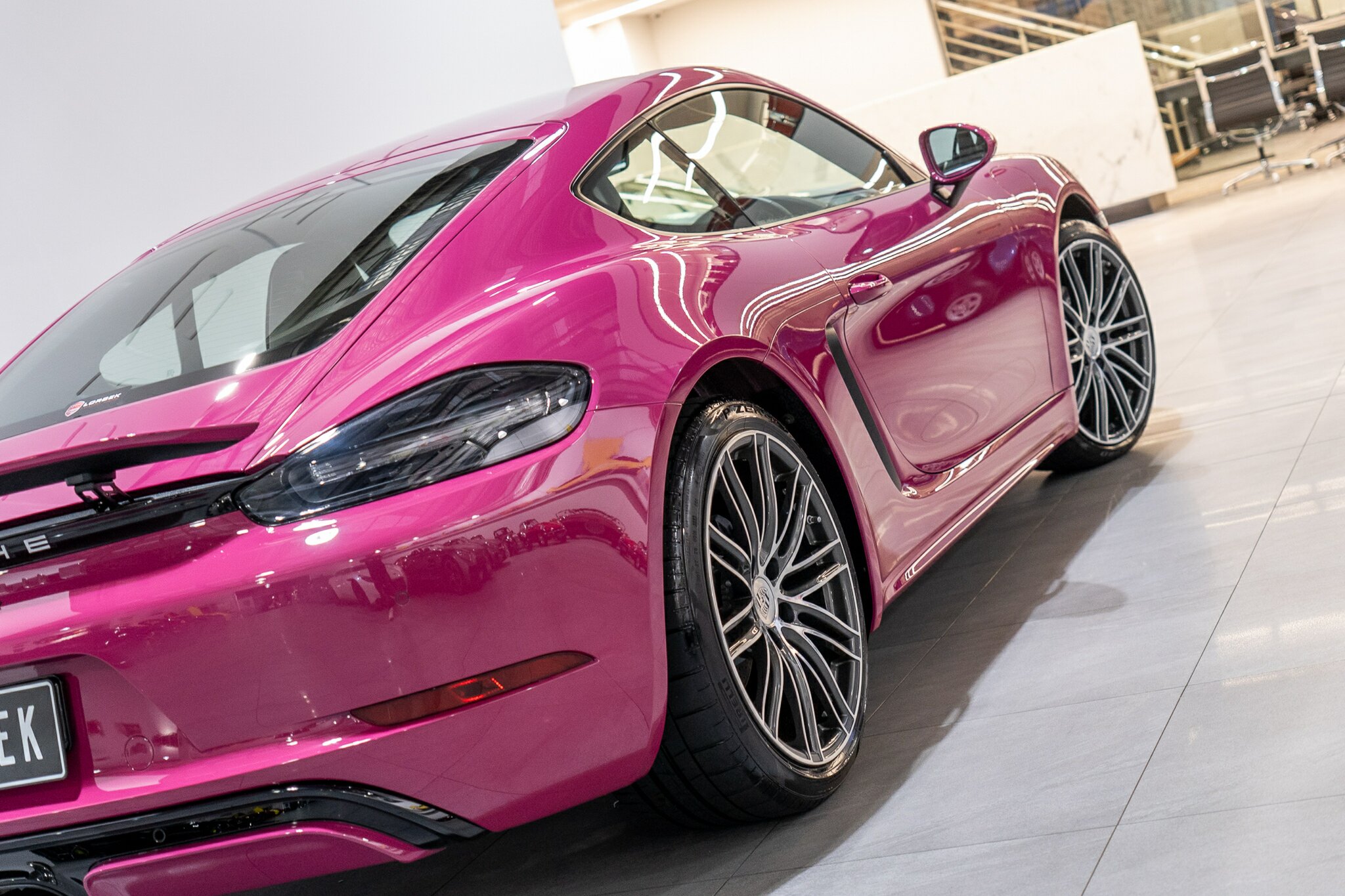 2023 PORSCHE 718 982 MY24 CAYMAN 7 SP AUTO DUAL CLUTCH SEDAN