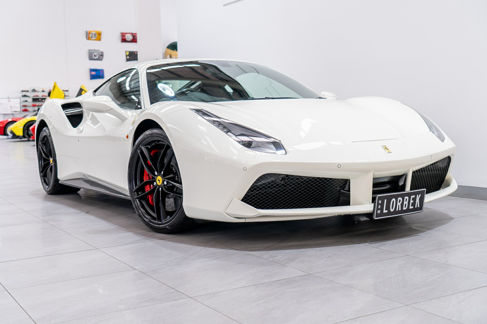 2016 FERRARI 488 GTB 7 SP AUTO MAN DUAL CLUTCH SEDAN