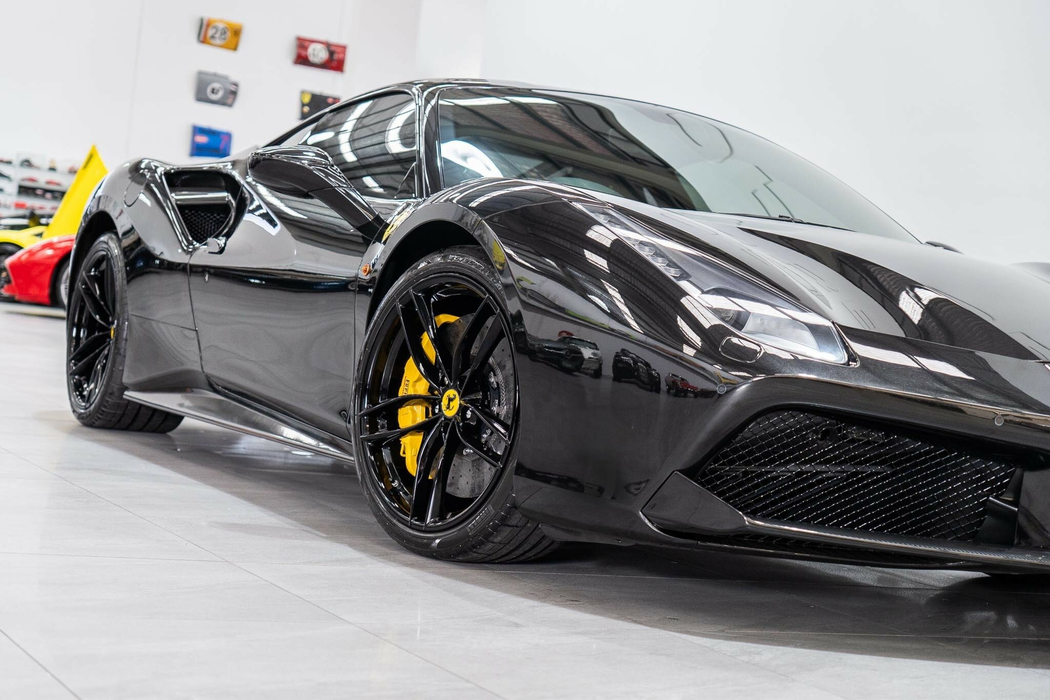 2018 FERRARI 488 GTB 7 SP AUTO MAN DUAL CLUTCH SEDAN