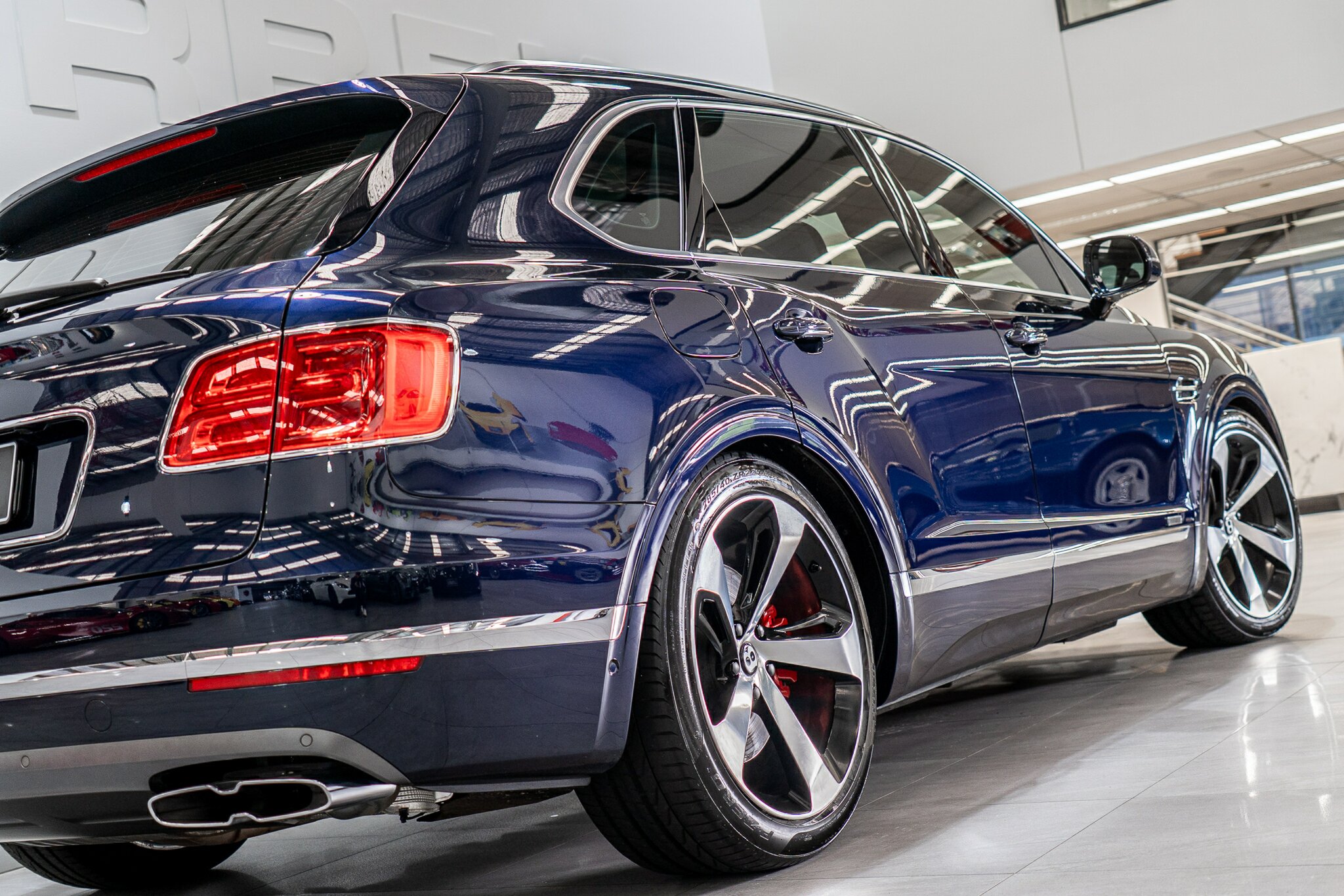 2018 BENTLEY BENTAYGA MY19 DIESEL (5 SEAT) 8 SP AUTOMATIC 4D WAGON