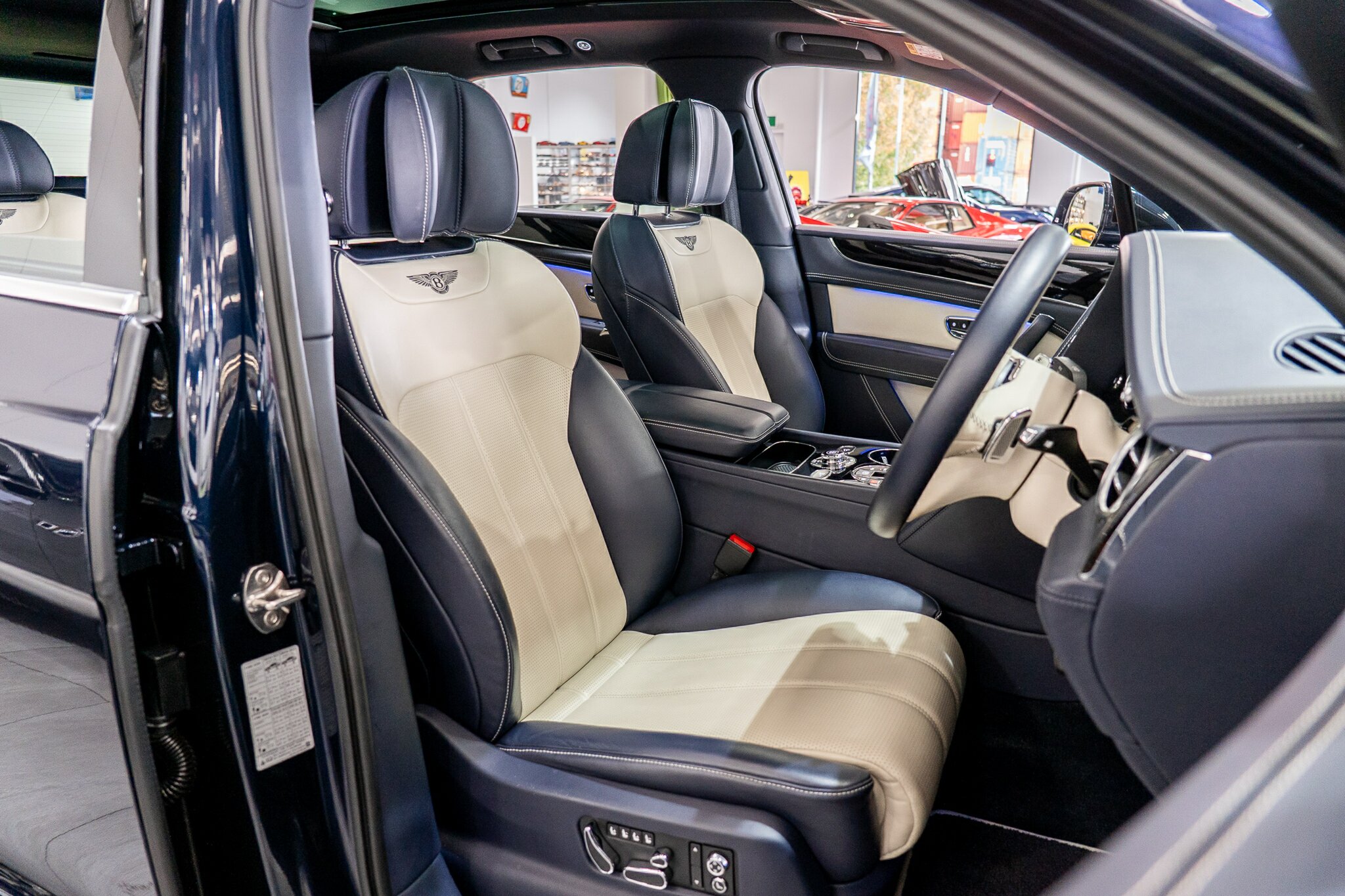 2018 BENTLEY BENTAYGA MY19 DIESEL (5 SEAT) 8 SP AUTOMATIC 4D WAGON