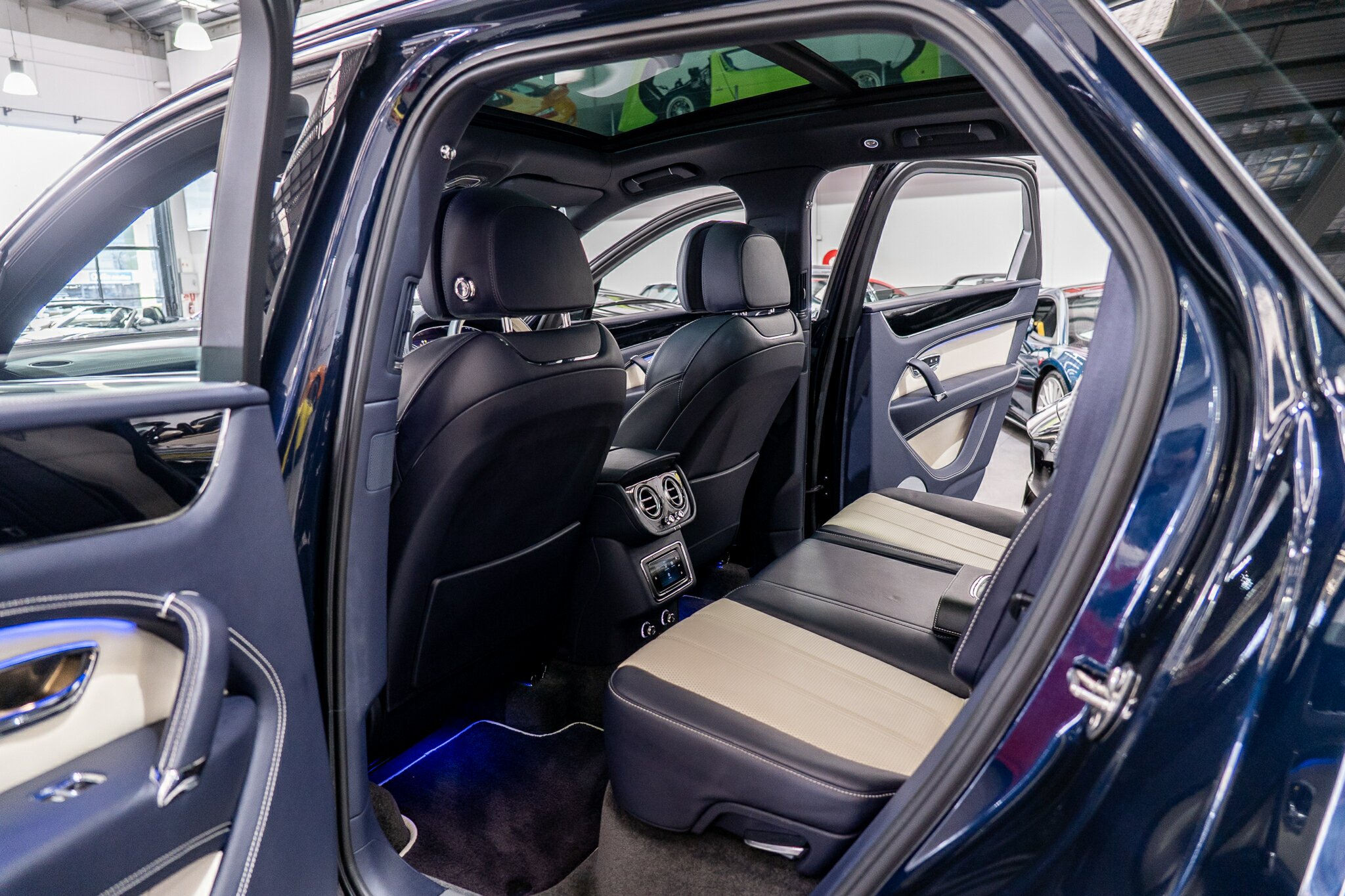 2018 BENTLEY BENTAYGA MY19 DIESEL (5 SEAT) 8 SP AUTOMATIC 4D WAGON