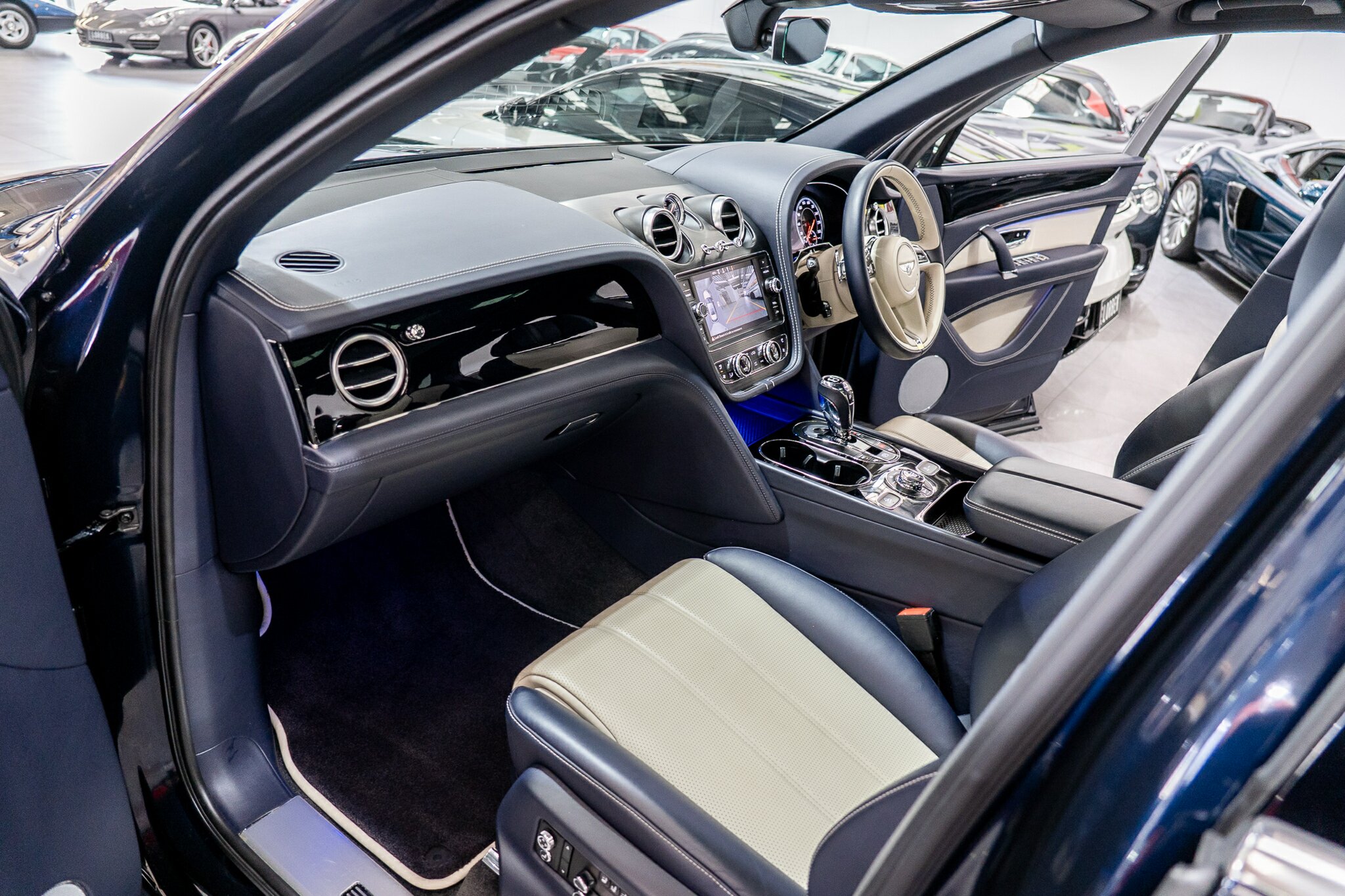 2018 BENTLEY BENTAYGA MY19 DIESEL (5 SEAT) 8 SP AUTOMATIC 4D WAGON