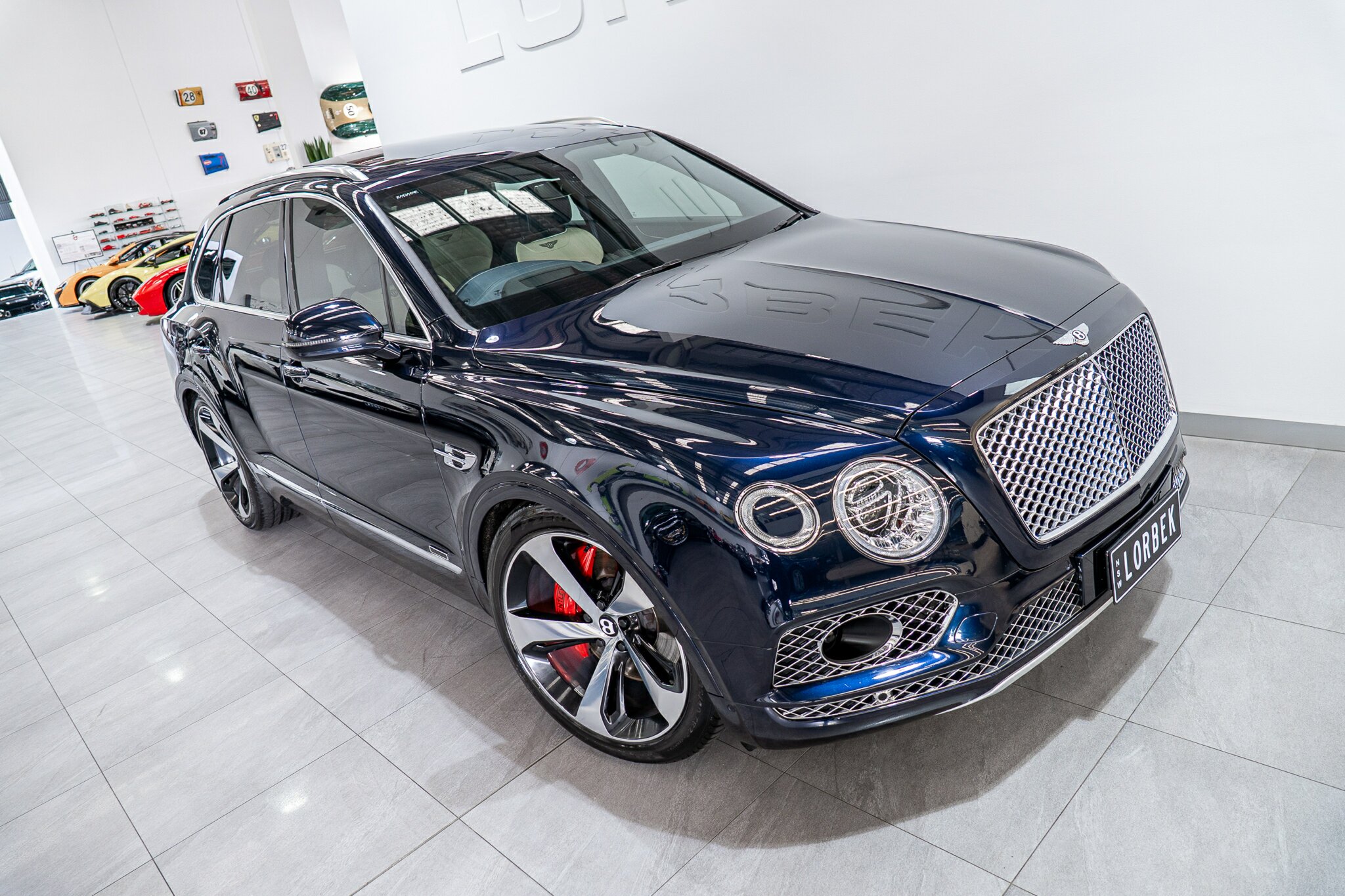 2018 BENTLEY BENTAYGA MY19 DIESEL (5 SEAT) 8 SP AUTOMATIC 4D WAGON