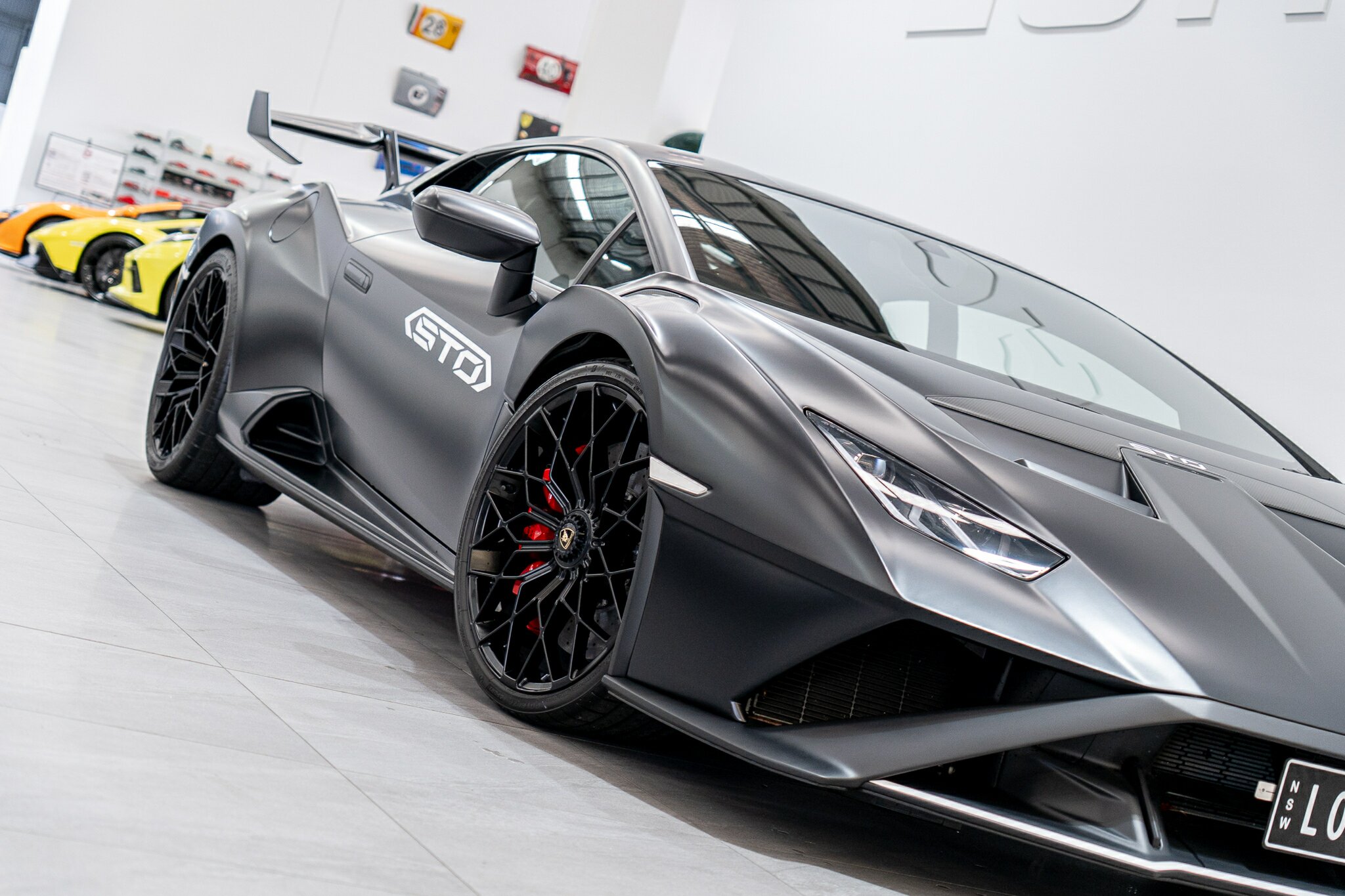 2022 LAMBORGHINI HURACAN 724 STO (RWD) 7 SP AUTOMATIC 2D COUPE