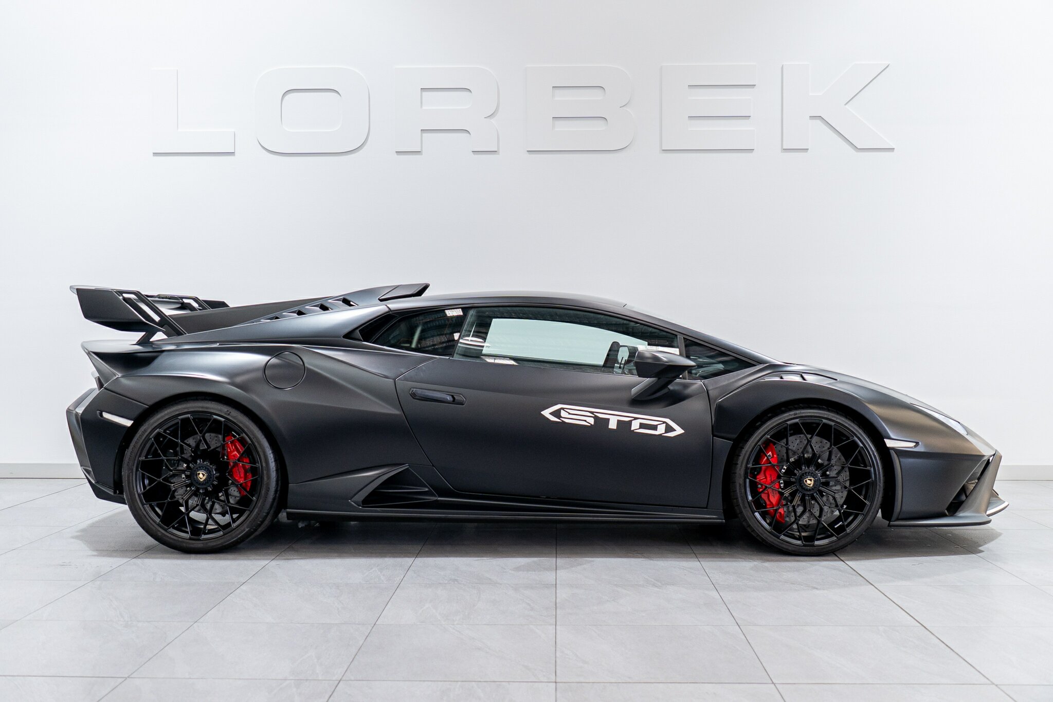 2022 LAMBORGHINI HURACAN 724 STO (RWD) 7 SP AUTOMATIC 2D COUPE