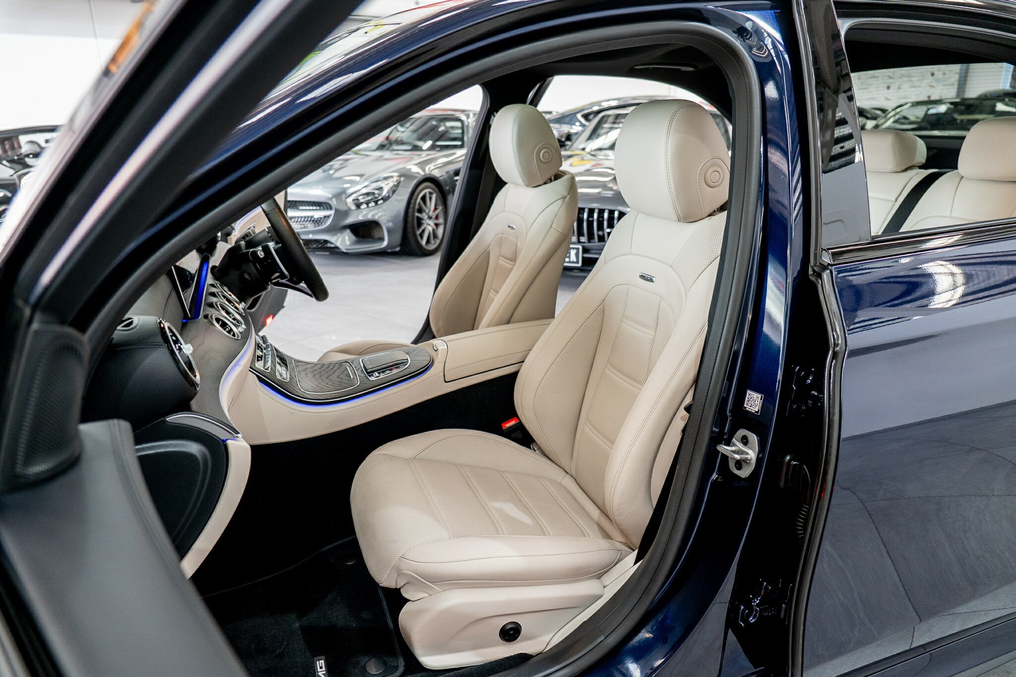 2022 MERCEDES-AMG E W213 MY22 53 4MATIC+ EQ (HYBRID) 9 SP AUTO TORQUE CLUTCH 4D SEDAN