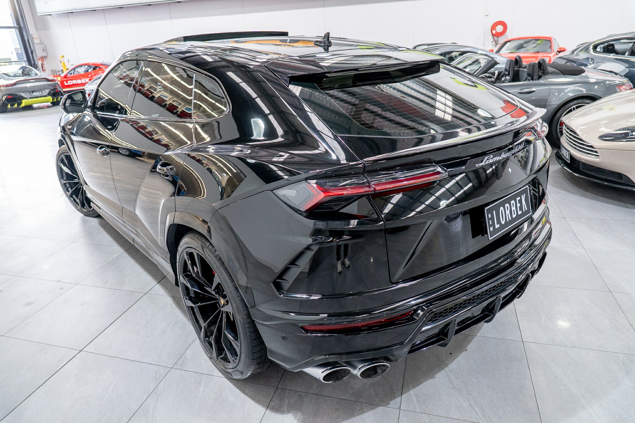 2022 LAMBORGHINI URUS 636 MY22 8 SP AUTOMATIC 4D WAGON