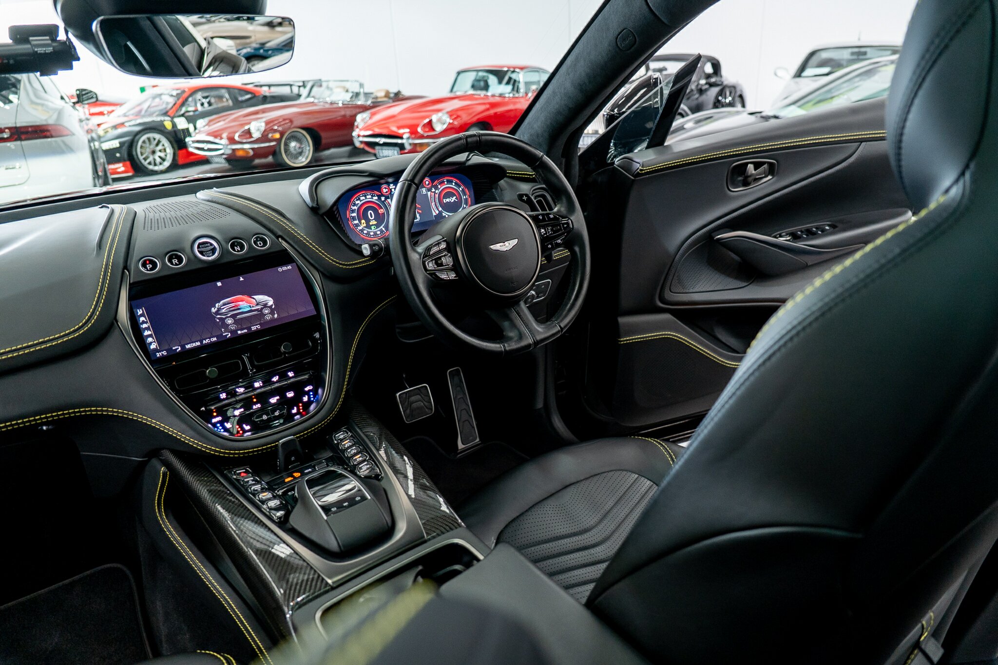 2021 ASTON MARTIN DBX MY21 9 SP AUTOMATIC 5D WAGON