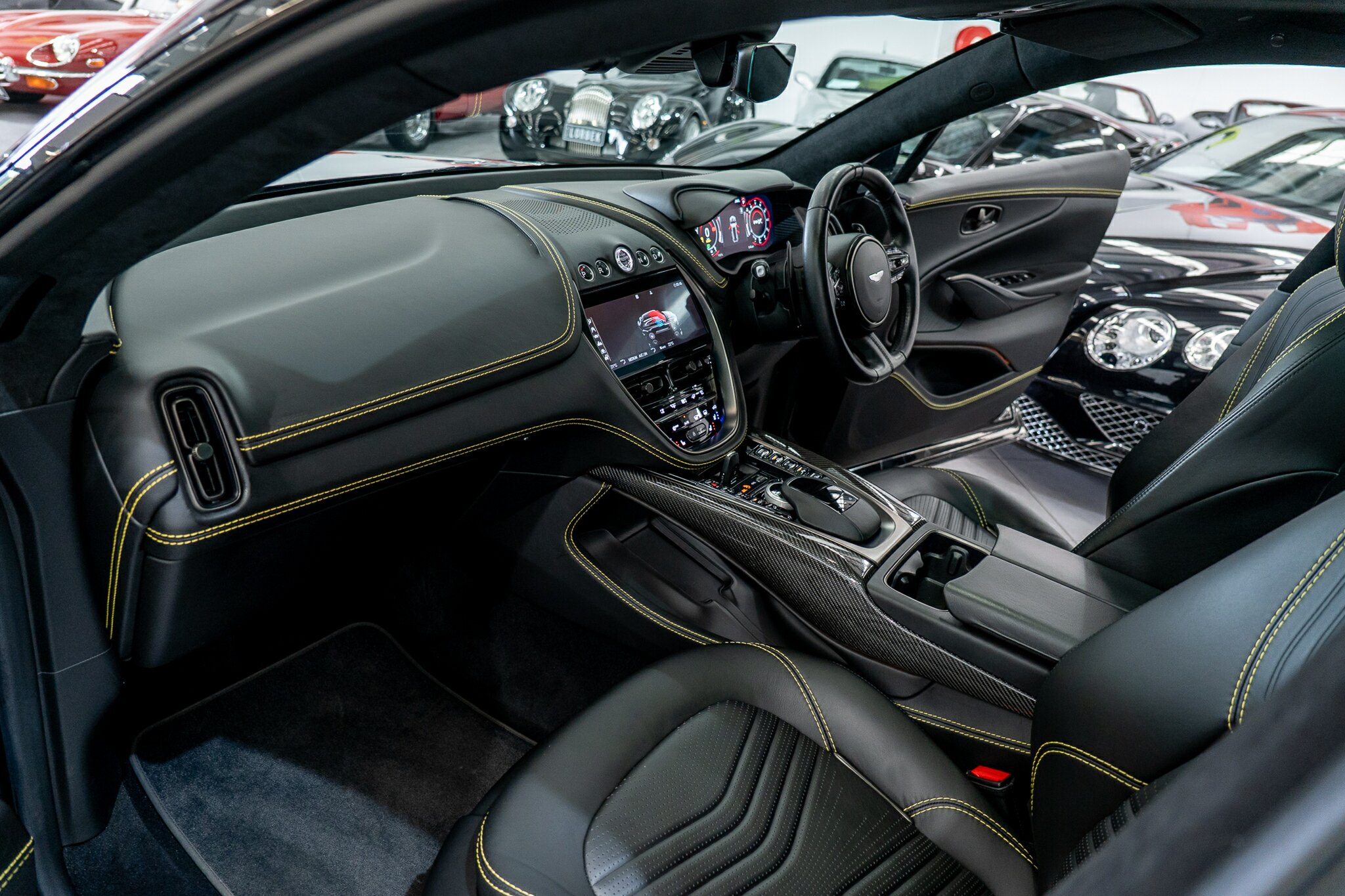 2021 ASTON MARTIN DBX MY21 9 SP AUTOMATIC 5D WAGON