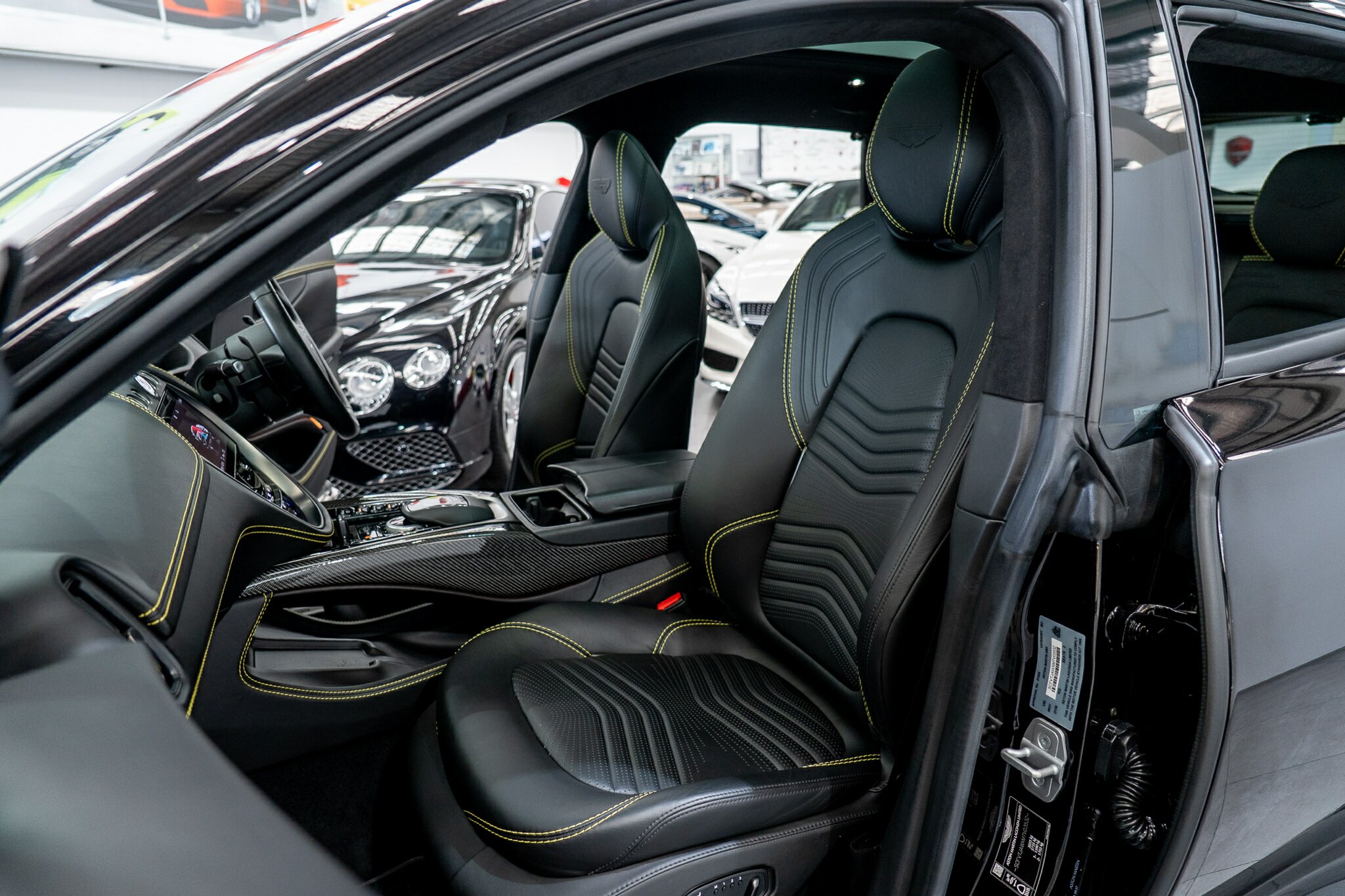 2021 ASTON MARTIN DBX MY21 9 SP AUTOMATIC 5D WAGON