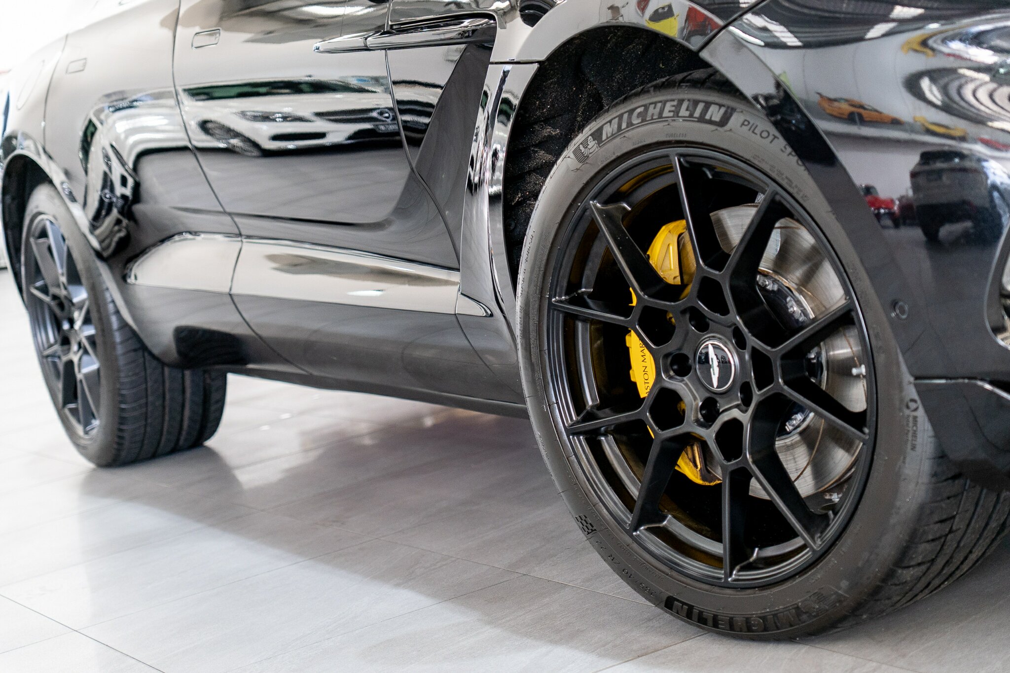 2021 ASTON MARTIN DBX MY21 9 SP AUTOMATIC 5D WAGON