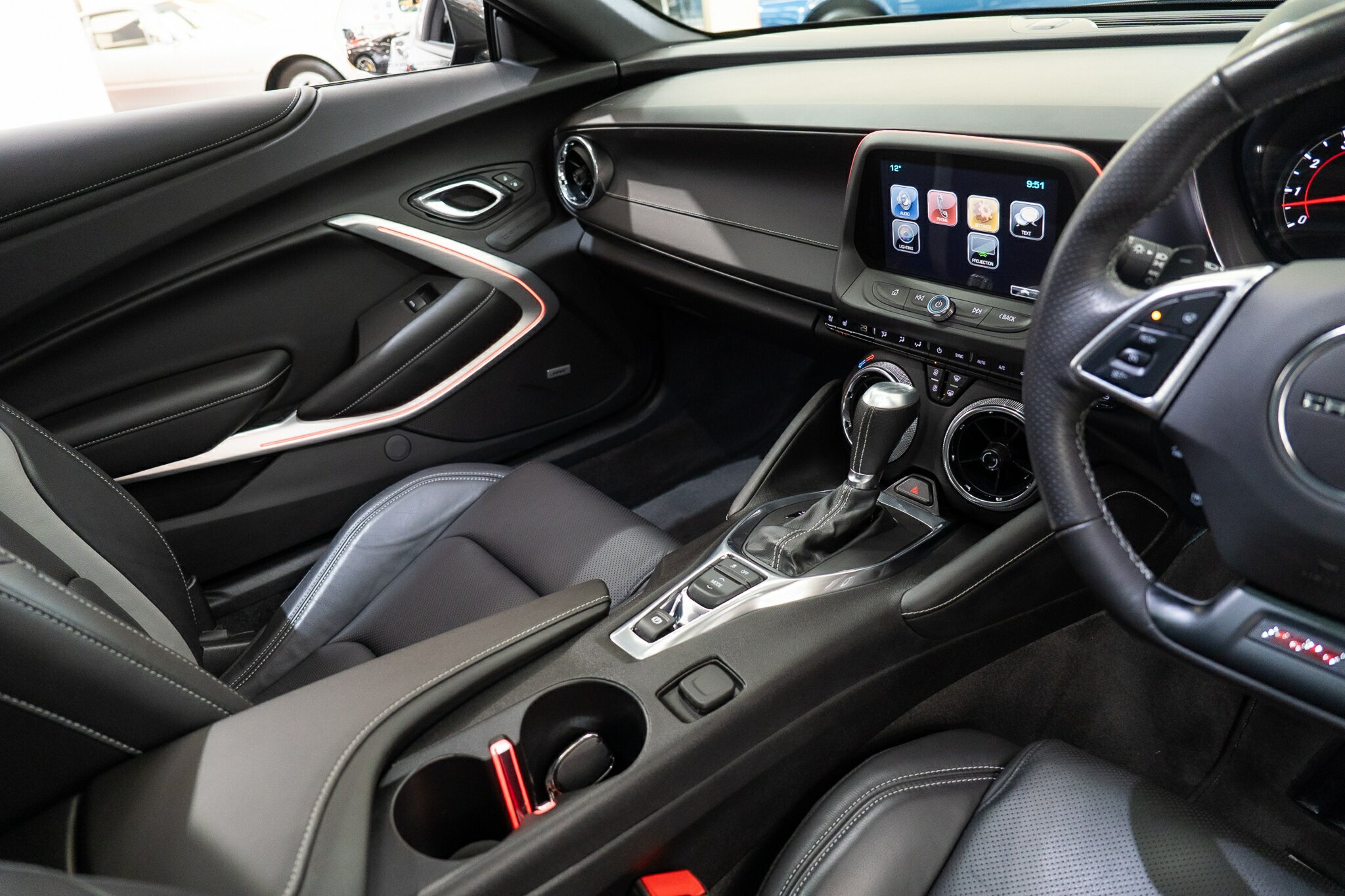 2018 CHEVROLET CAMARO 1AL37 MY18 2SS 10 SP AUTOMATIC SEDAN