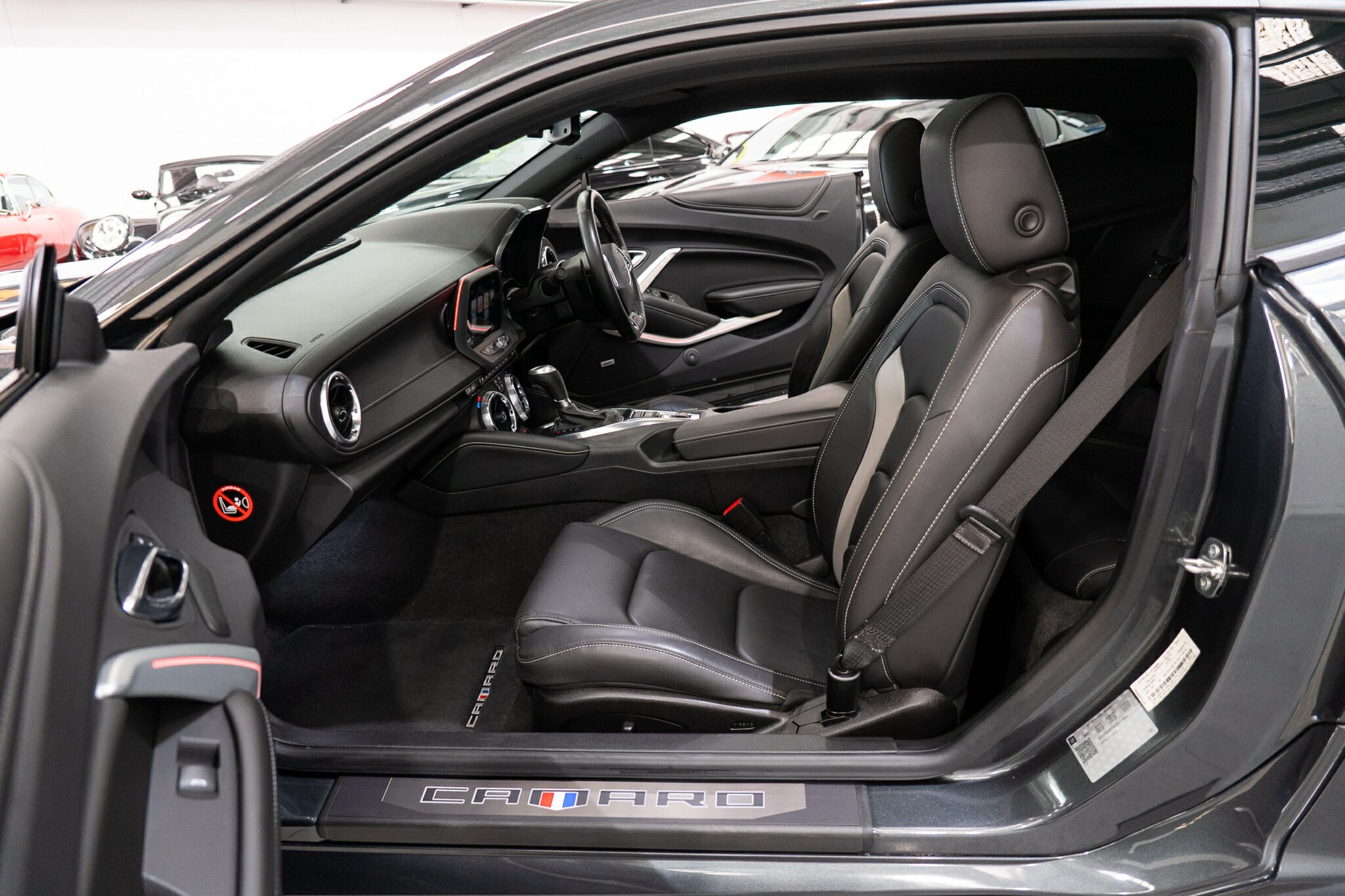 2018 CHEVROLET CAMARO 1AL37 MY18 2SS 10 SP AUTOMATIC SEDAN