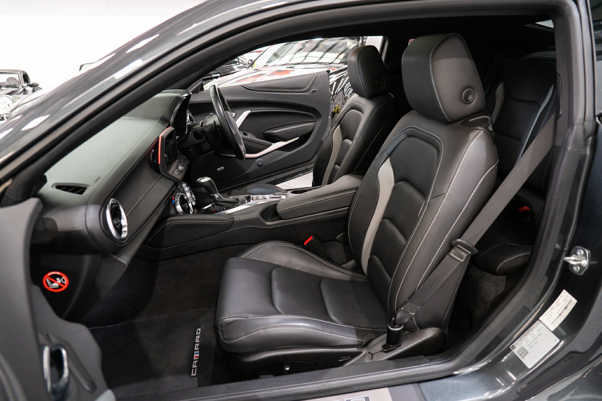 2018 CHEVROLET CAMARO 1AL37 MY18 2SS 10 SP AUTOMATIC SEDAN