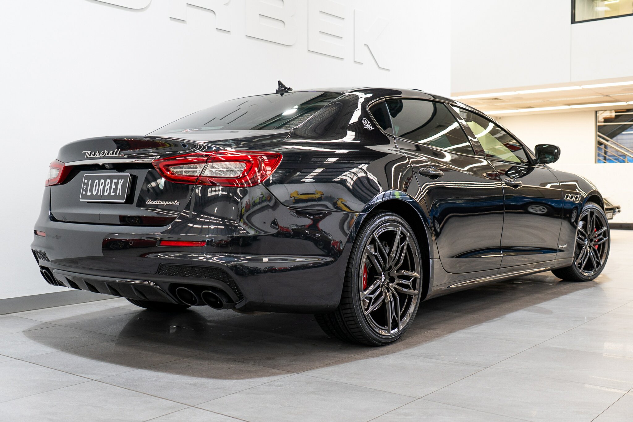 2018 MASERATI QUATTROPORTE M156 MY17 GRANSPORT 8 SP AUTOMATIC 4D SEDAN