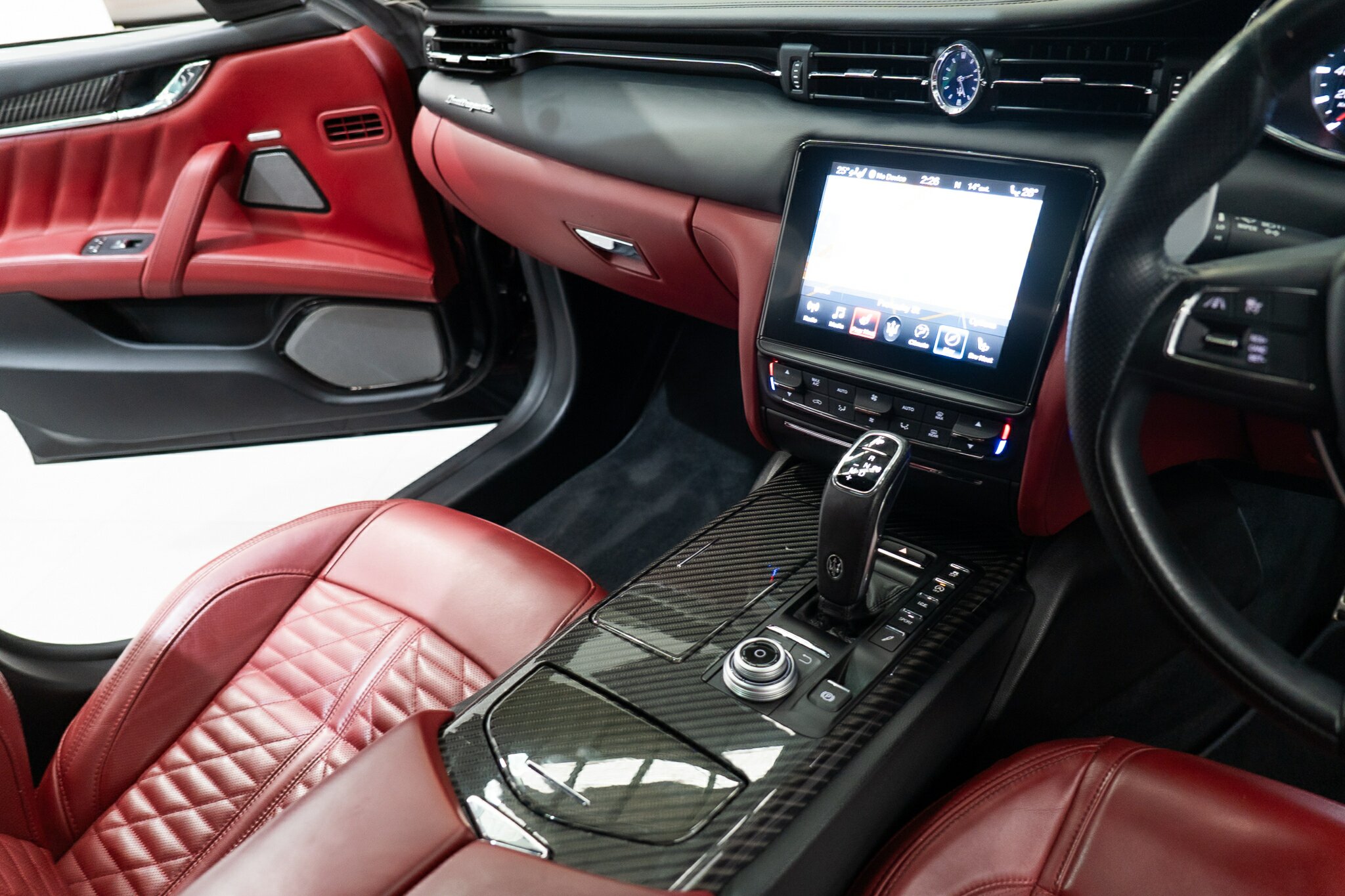 2018 MASERATI QUATTROPORTE M156 MY17 GRANSPORT 8 SP AUTOMATIC 4D SEDAN
