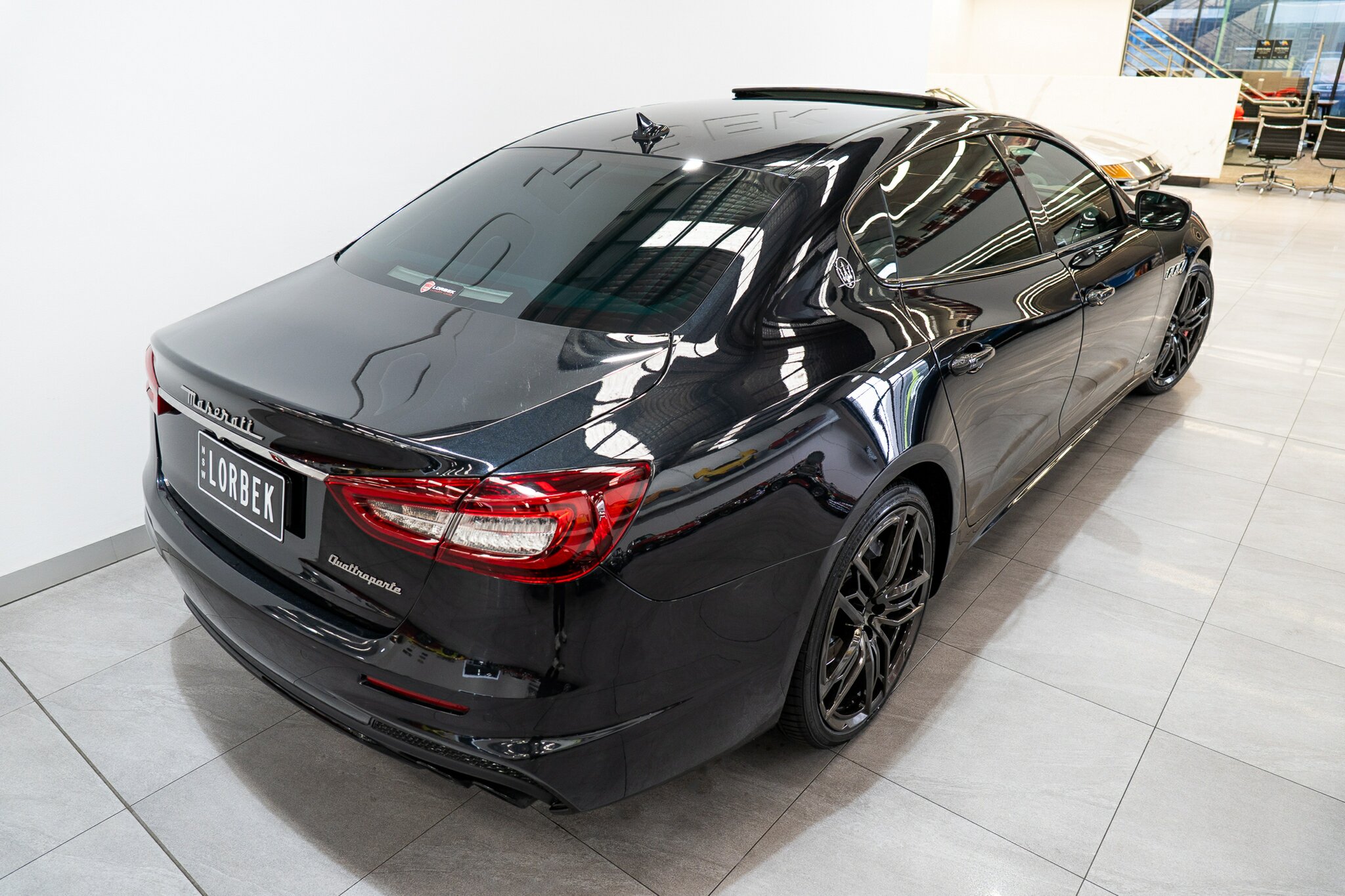 2018 MASERATI QUATTROPORTE M156 MY17 GRANSPORT 8 SP AUTOMATIC 4D SEDAN