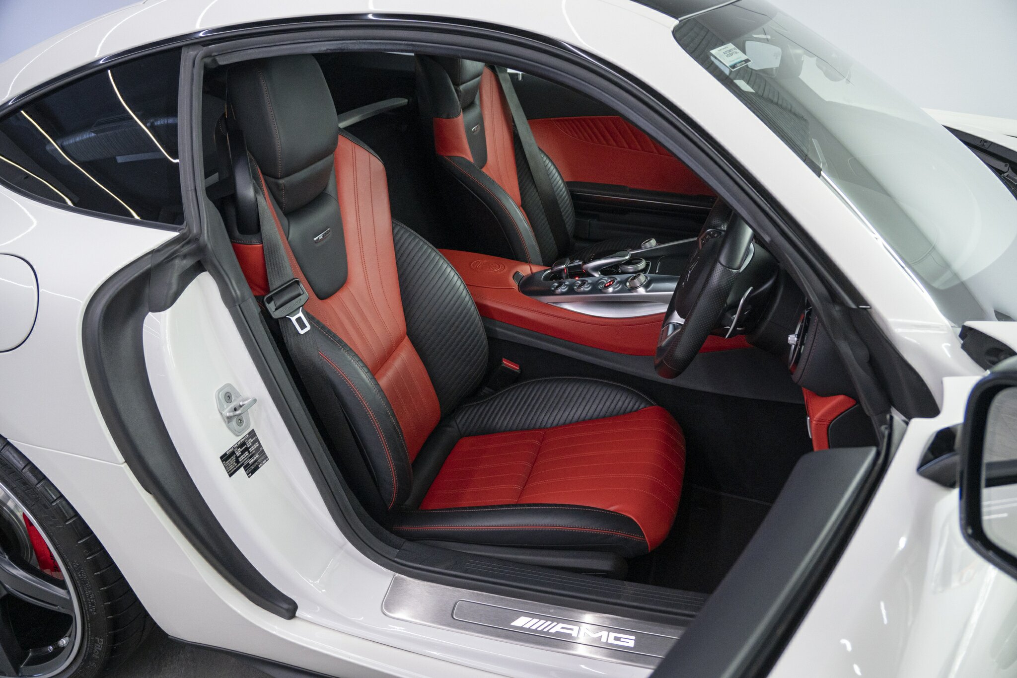 2016 MERCEDES-AMG GT 190 S 7 SP AUTO DUAL CLUTCH SEDAN