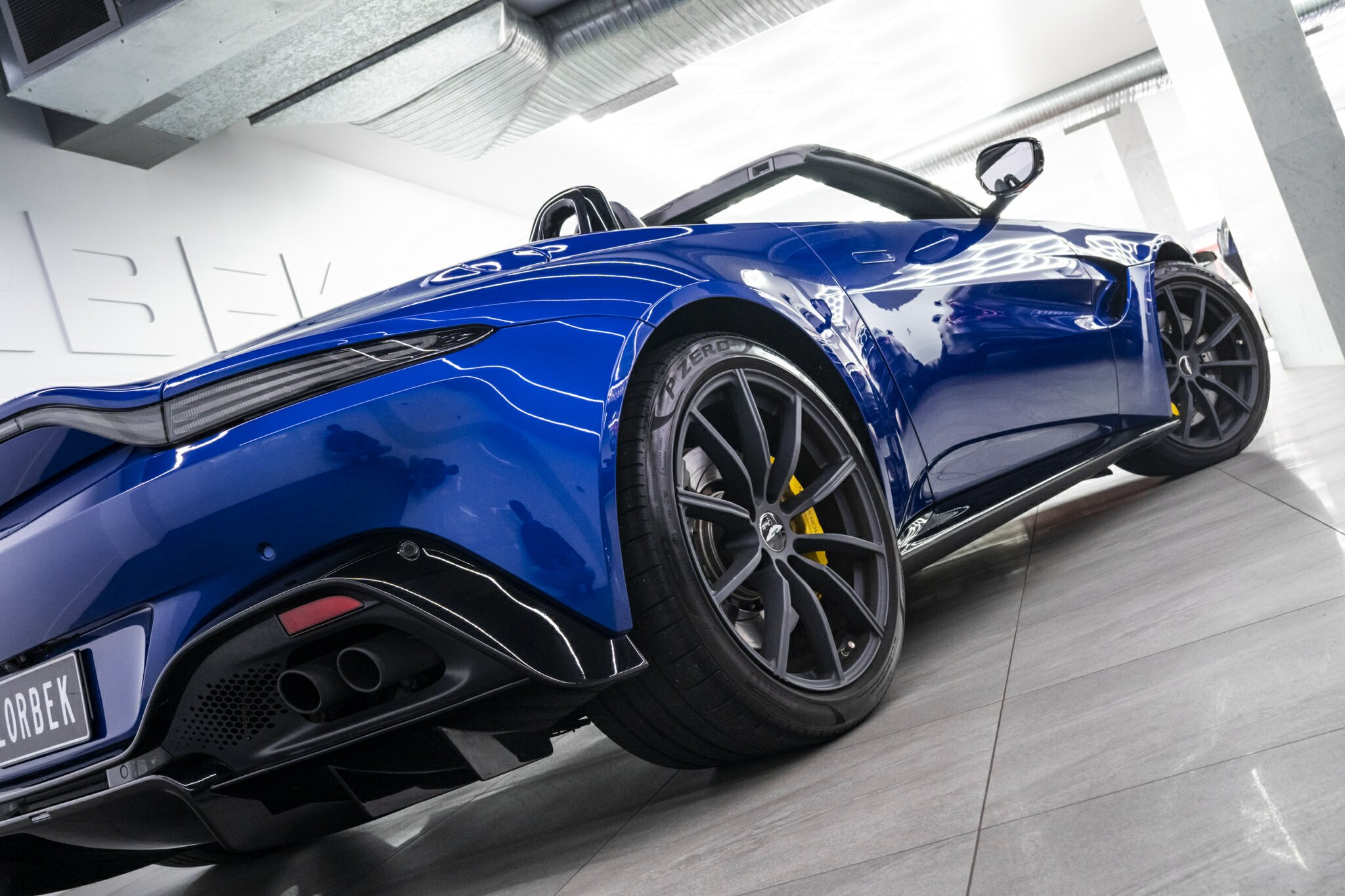 2021 ASTON MARTIN VANTAGE MY21 VOLANTE 8 SP AUTOMATIC 2D CONVERTIBLE