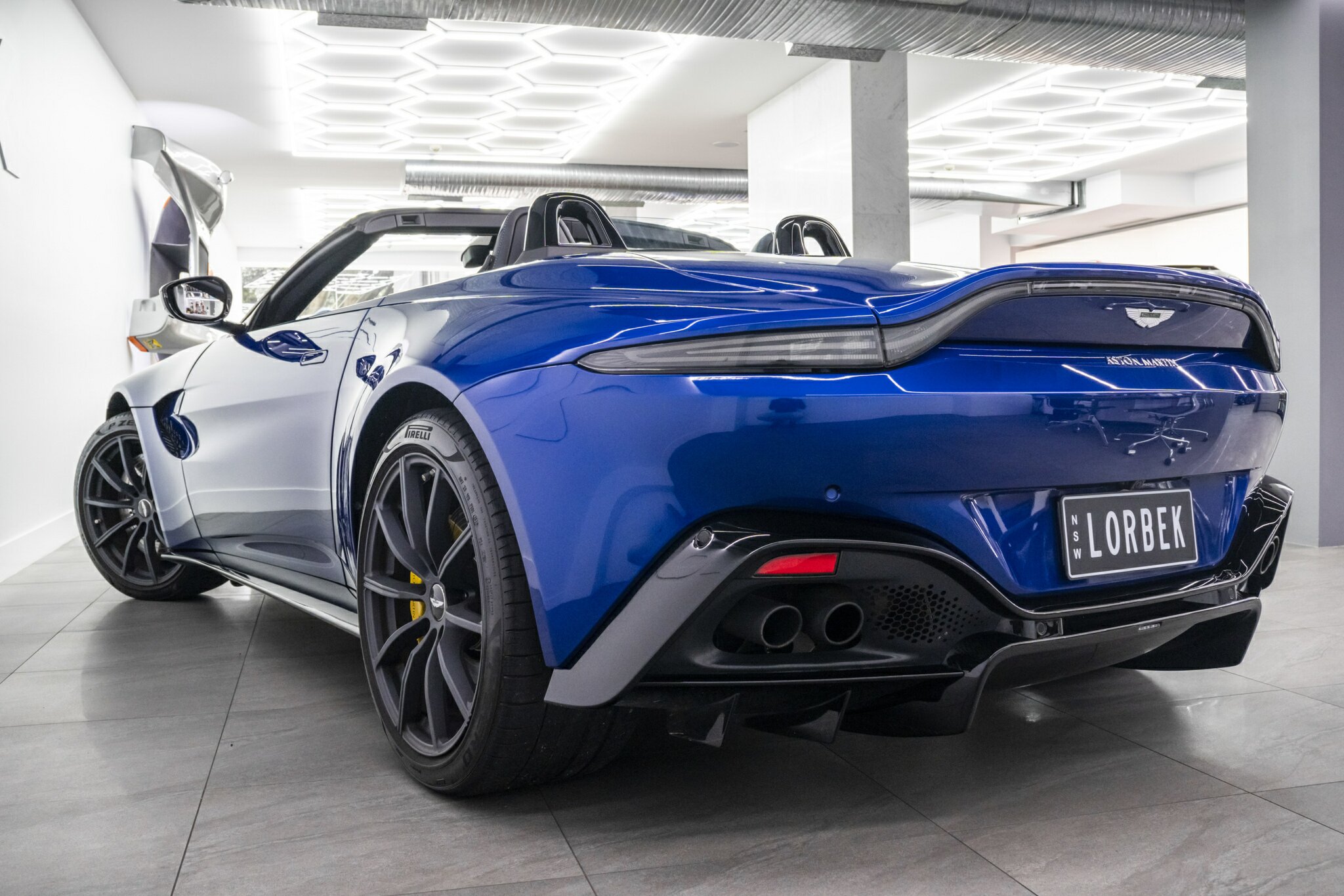 2021 ASTON MARTIN VANTAGE MY21 VOLANTE 8 SP AUTOMATIC 2D CONVERTIBLE