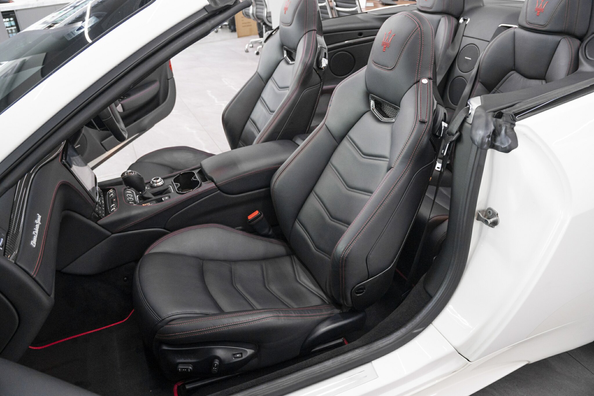 2019 MASERATI GRANCABRIO M140 MY20 SPORT 6 SP AUTOMATED MANUAL 2D CONVERTIBLE