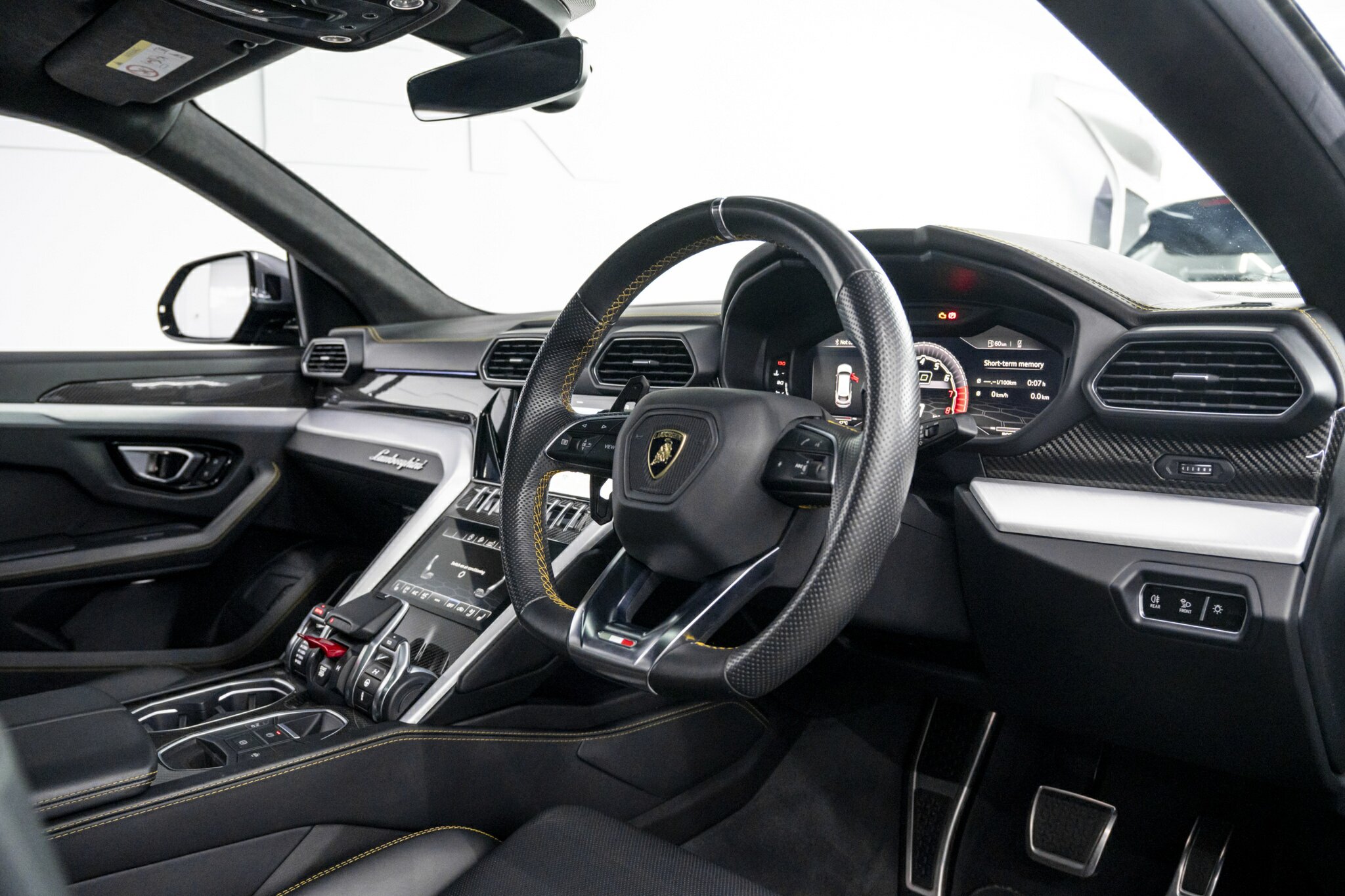 2020 LAMBORGHINI URUS 636 MY19 5 SEAT 8 SP AUTOMATIC 4D WAGON