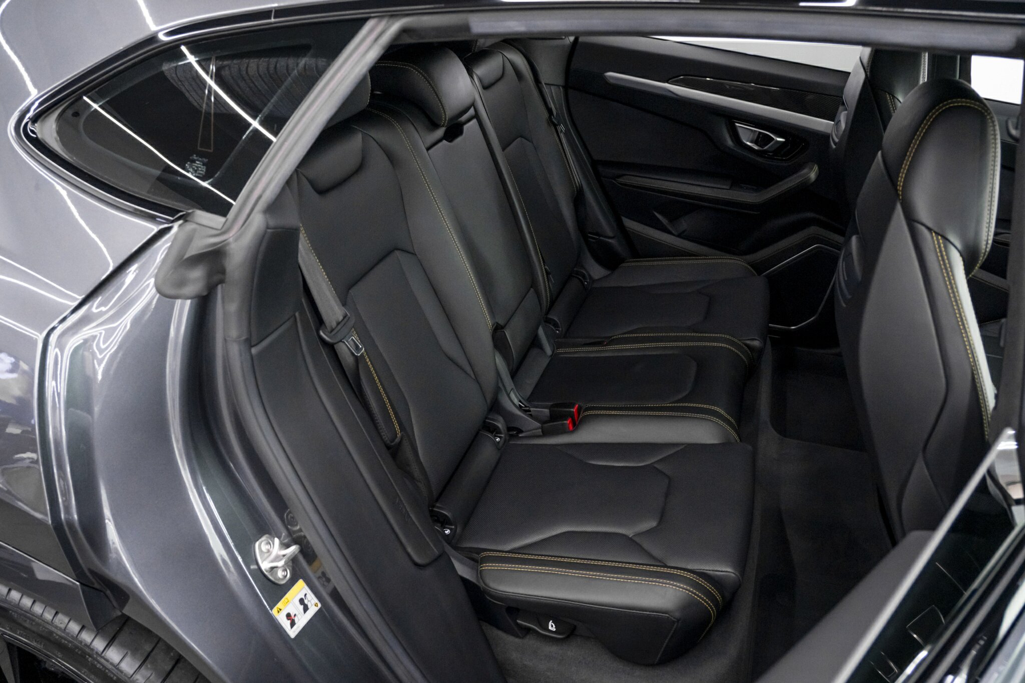 2020 LAMBORGHINI URUS 636 MY19 5 SEAT 8 SP AUTOMATIC 4D WAGON