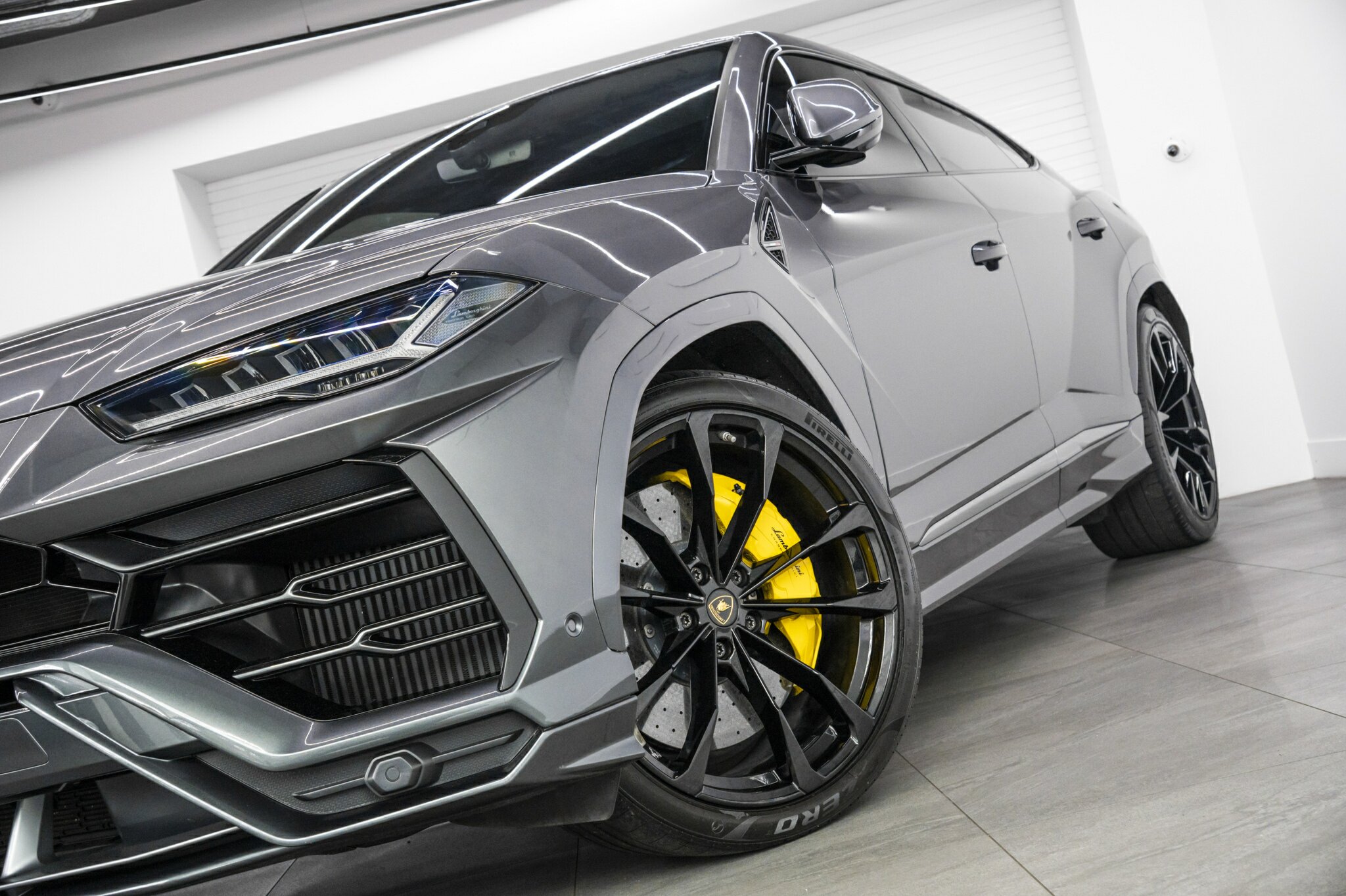 2020 LAMBORGHINI URUS 636 MY19 5 SEAT 8 SP AUTOMATIC 4D WAGON
