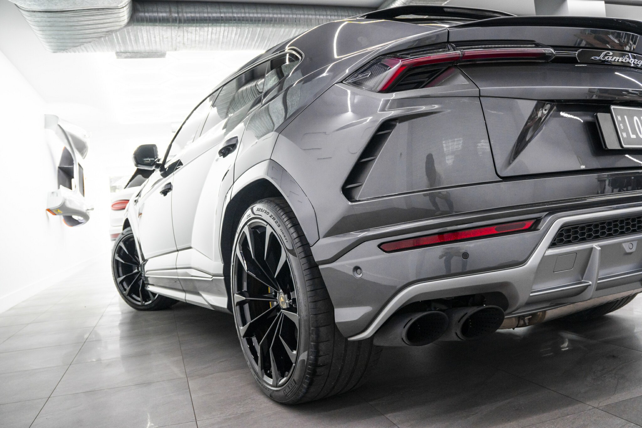 2020 LAMBORGHINI URUS 636 MY19 5 SEAT 8 SP AUTOMATIC 4D WAGON