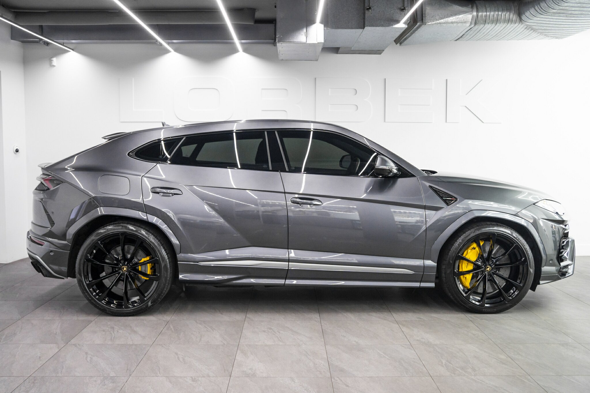 2020 LAMBORGHINI URUS 636 MY19 5 SEAT 8 SP AUTOMATIC 4D WAGON