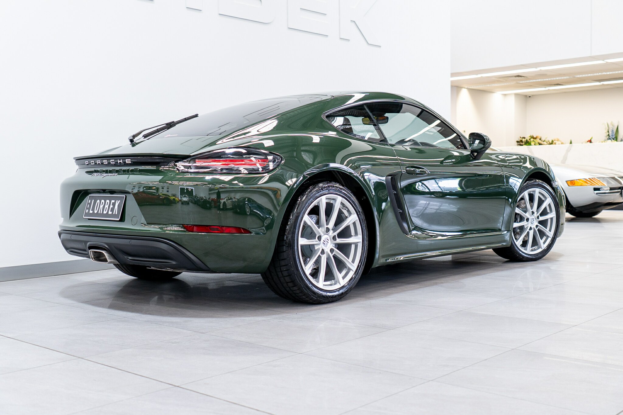 2022 PORSCHE 718 982 MY22 CAYMAN 7 SP AUTO DUAL CLUTCH SEDAN
