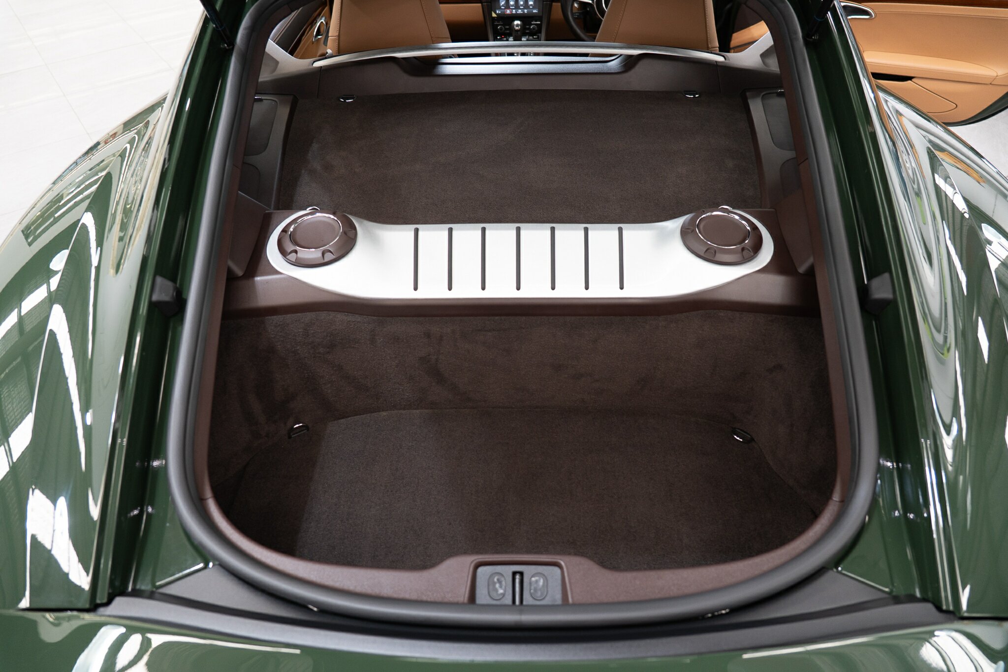 2022 PORSCHE 718 982 MY22 CAYMAN 7 SP AUTO DUAL CLUTCH SEDAN