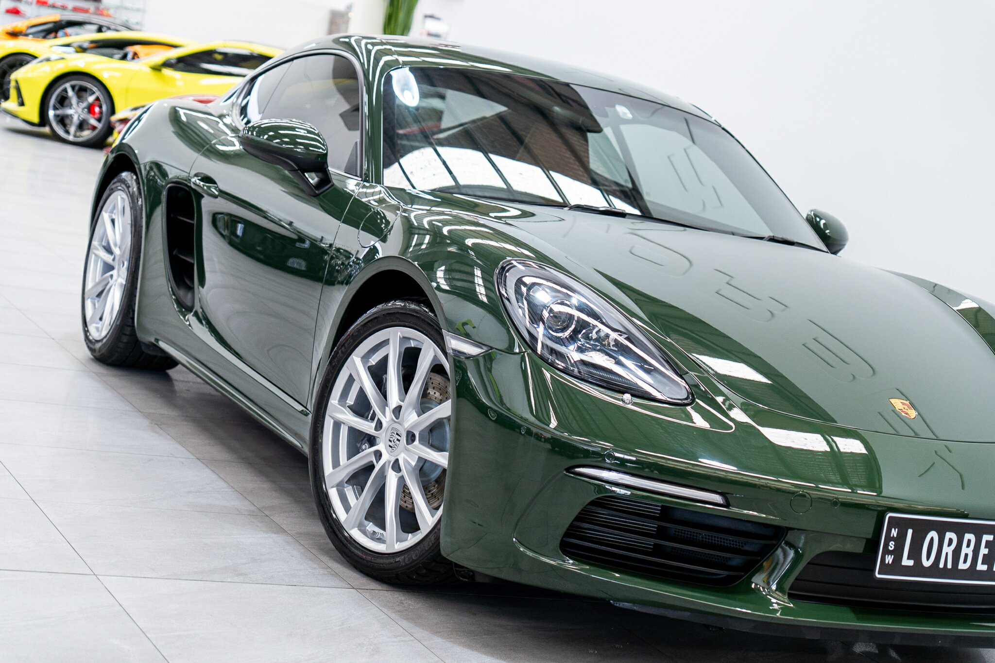 2022 PORSCHE 718 982 MY22 CAYMAN 7 SP AUTO DUAL CLUTCH SEDAN
