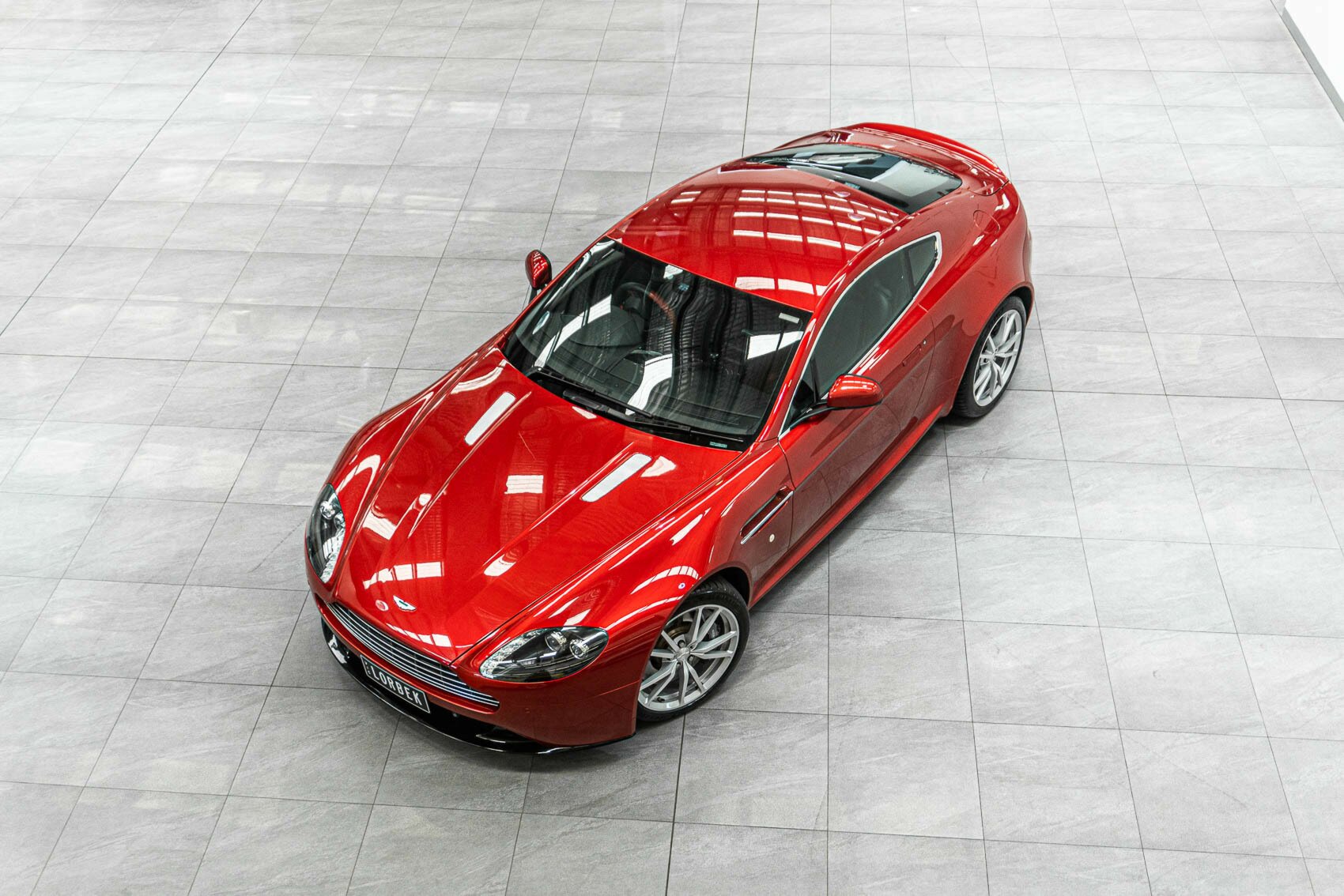 2013 ASTON MARTIN V8 MY14 VANTAGE 6 SP MANUAL SEDAN