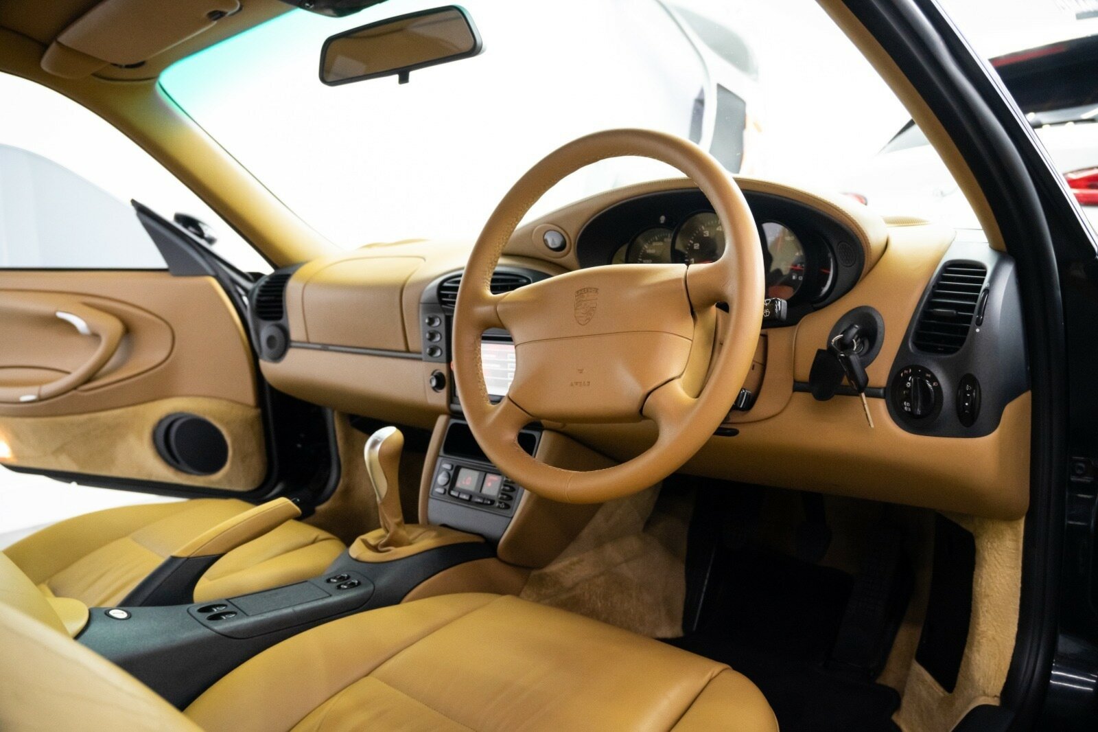 1998 PORSCHE 911 CARRERA 6 SP MANUAL 2D COUPE