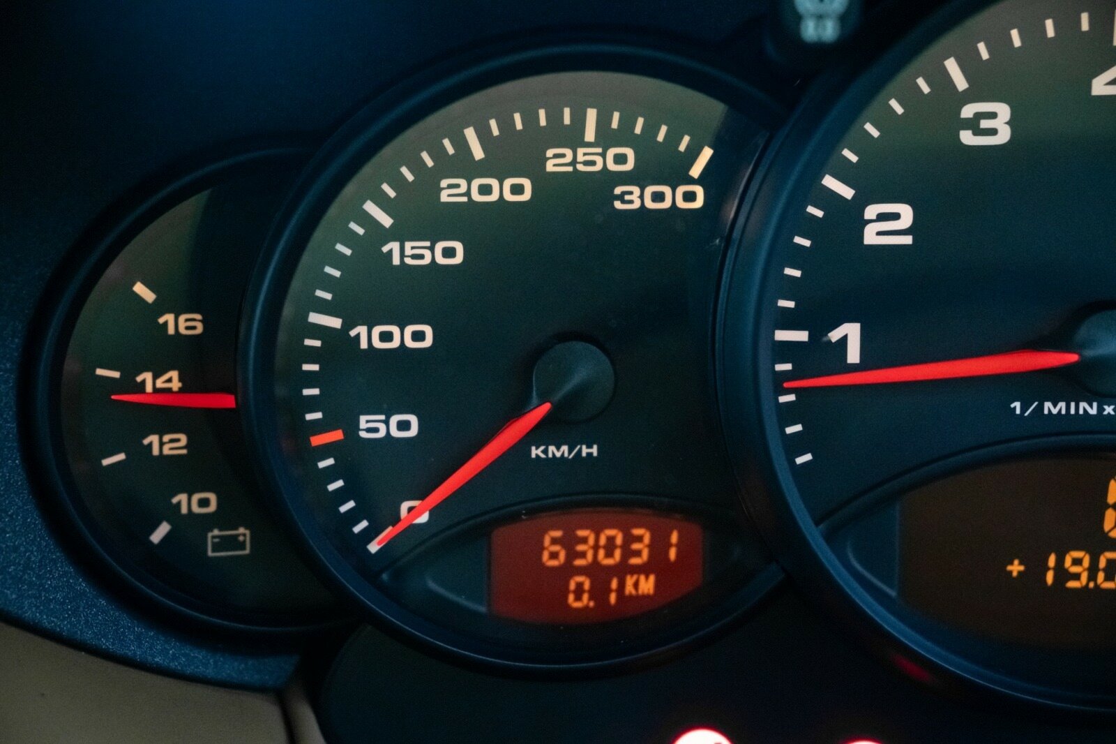 1998 PORSCHE 911 CARRERA 6 SP MANUAL 2D COUPE