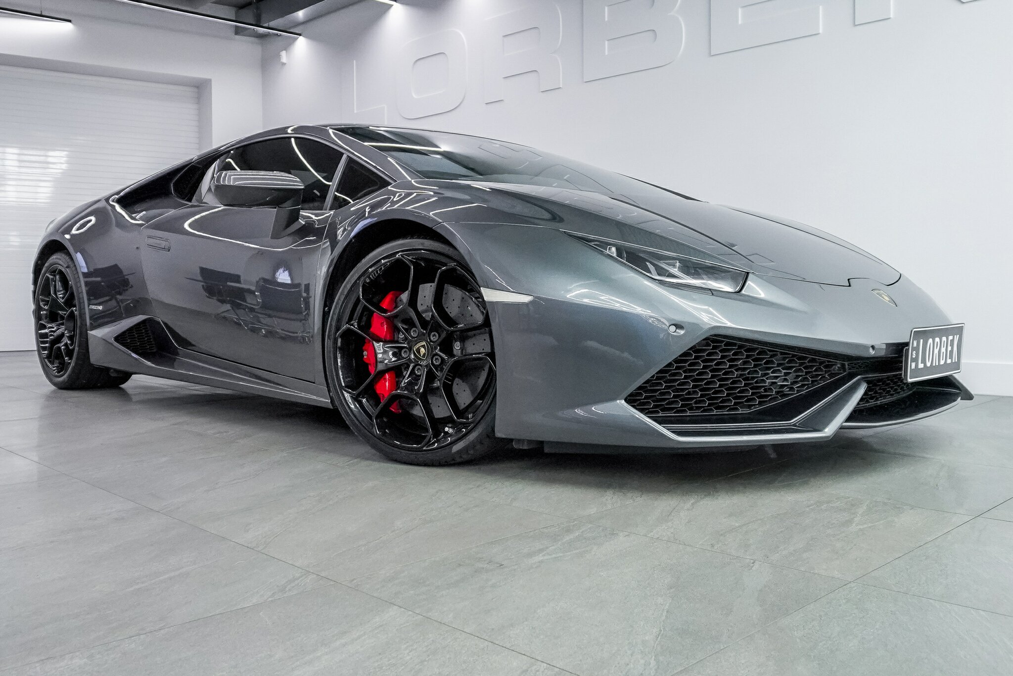 2016 LAMBORGHINI HURACAN 724 LP 610-4 (AWD) 7 SP AUTOMATIC SEDAN