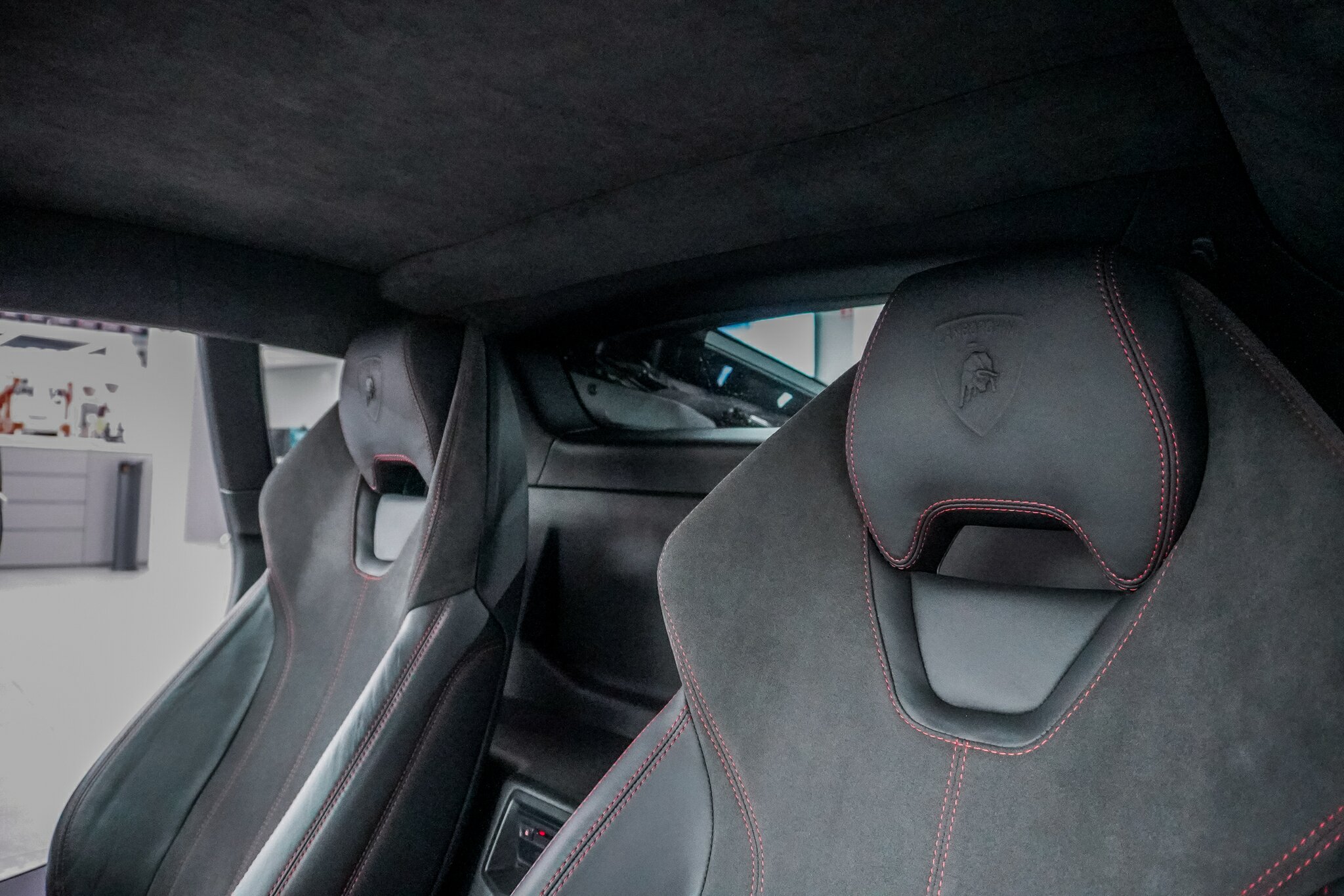 2016 LAMBORGHINI HURACAN 724 LP 610-4 (AWD) 7 SP AUTOMATIC SEDAN