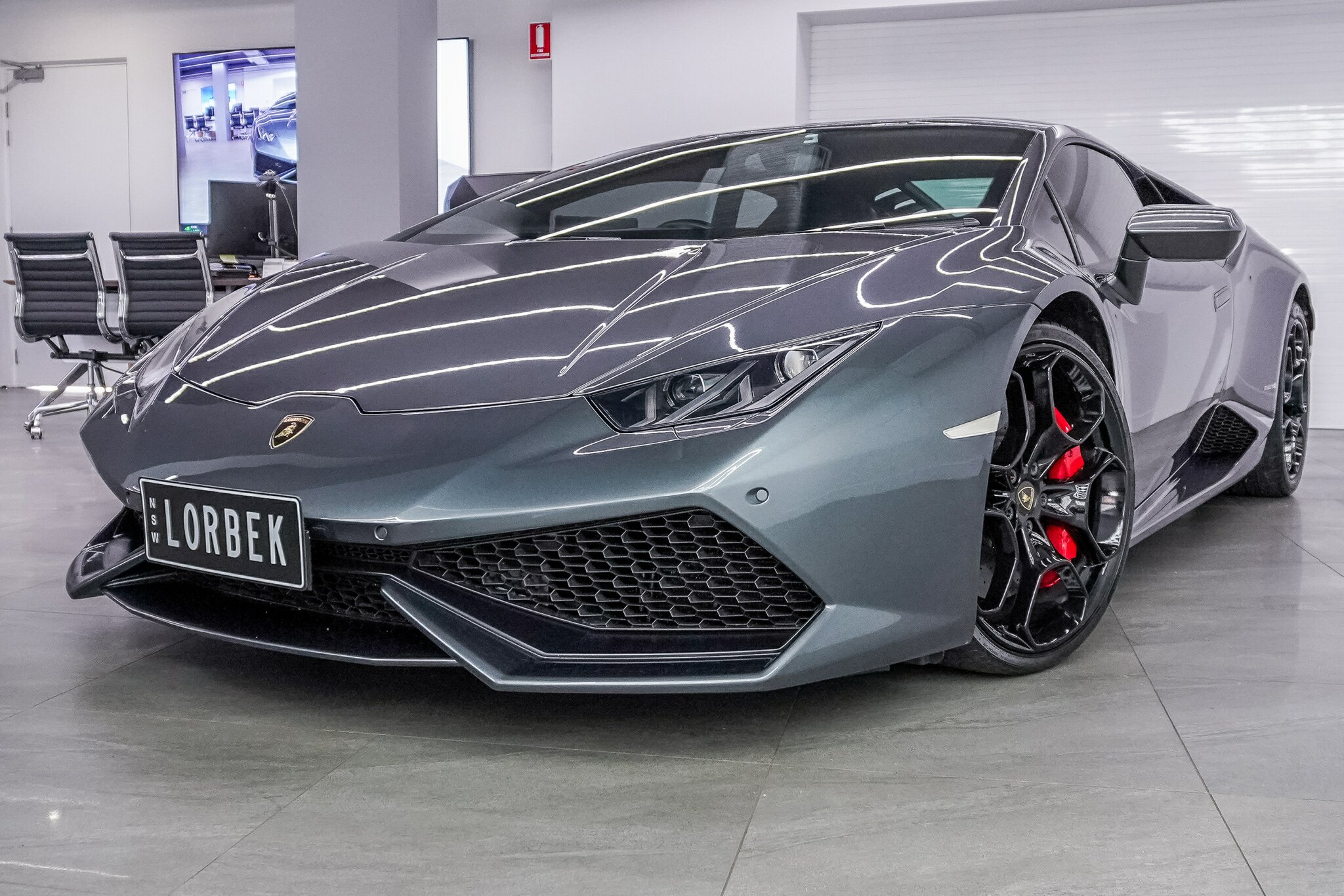 2016 LAMBORGHINI HURACAN 724 LP 610-4 (AWD) 7 SP AUTOMATIC SEDAN