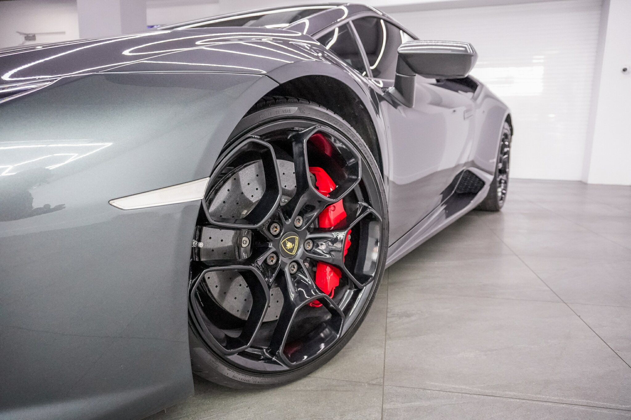 2016 LAMBORGHINI HURACAN 724 LP 610-4 (AWD) 7 SP AUTOMATIC SEDAN