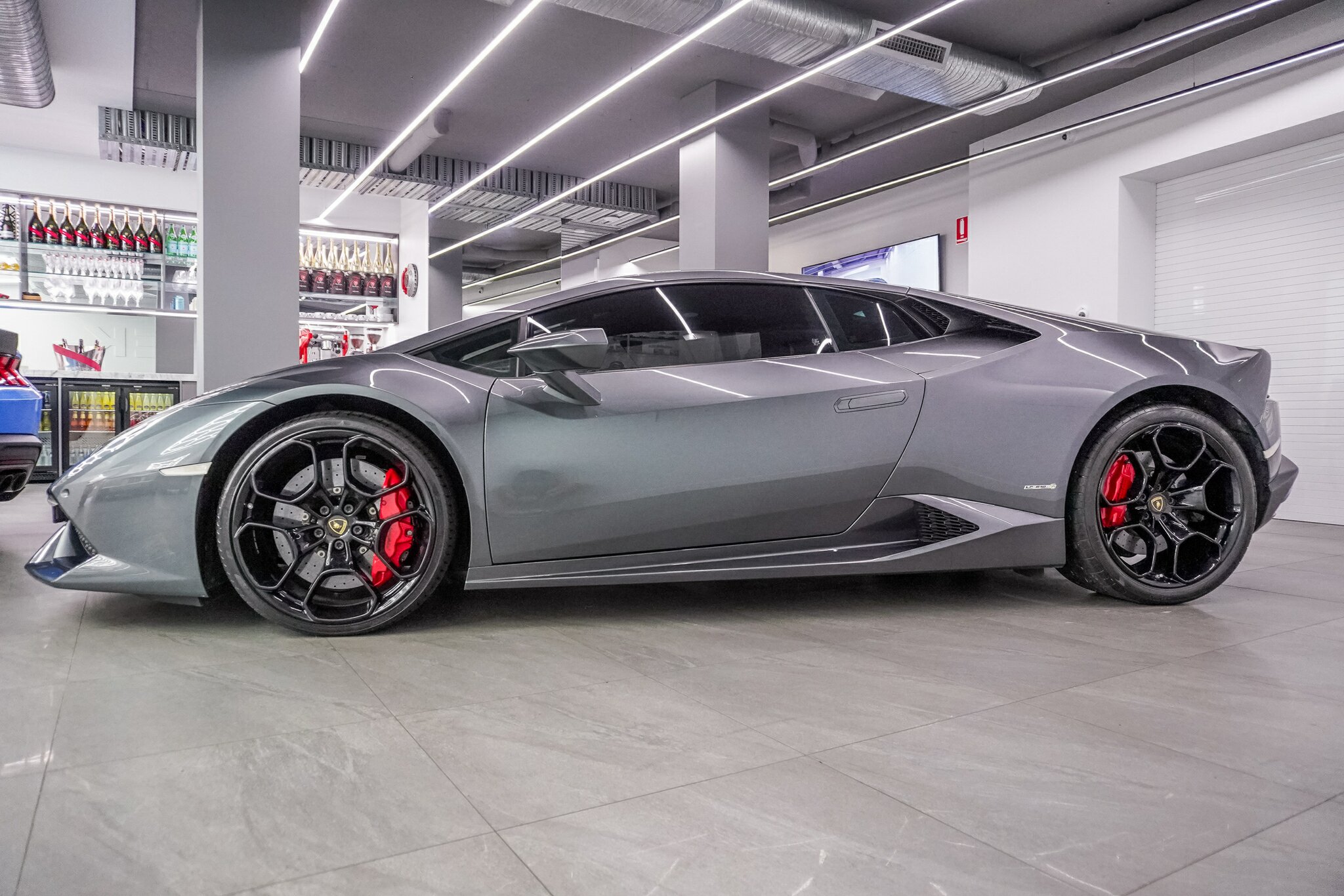 2016 LAMBORGHINI HURACAN 724 LP 610-4 (AWD) 7 SP AUTOMATIC SEDAN